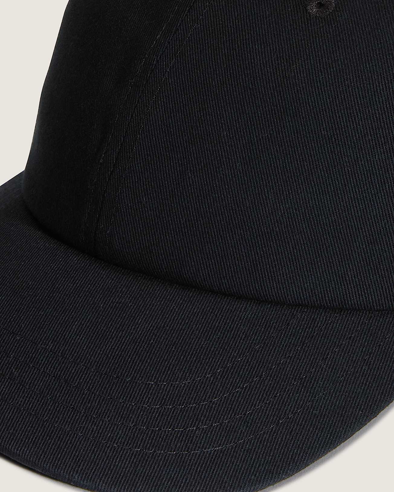 Bow Back Curved Bill Jockey Hat VANS Black ALT2