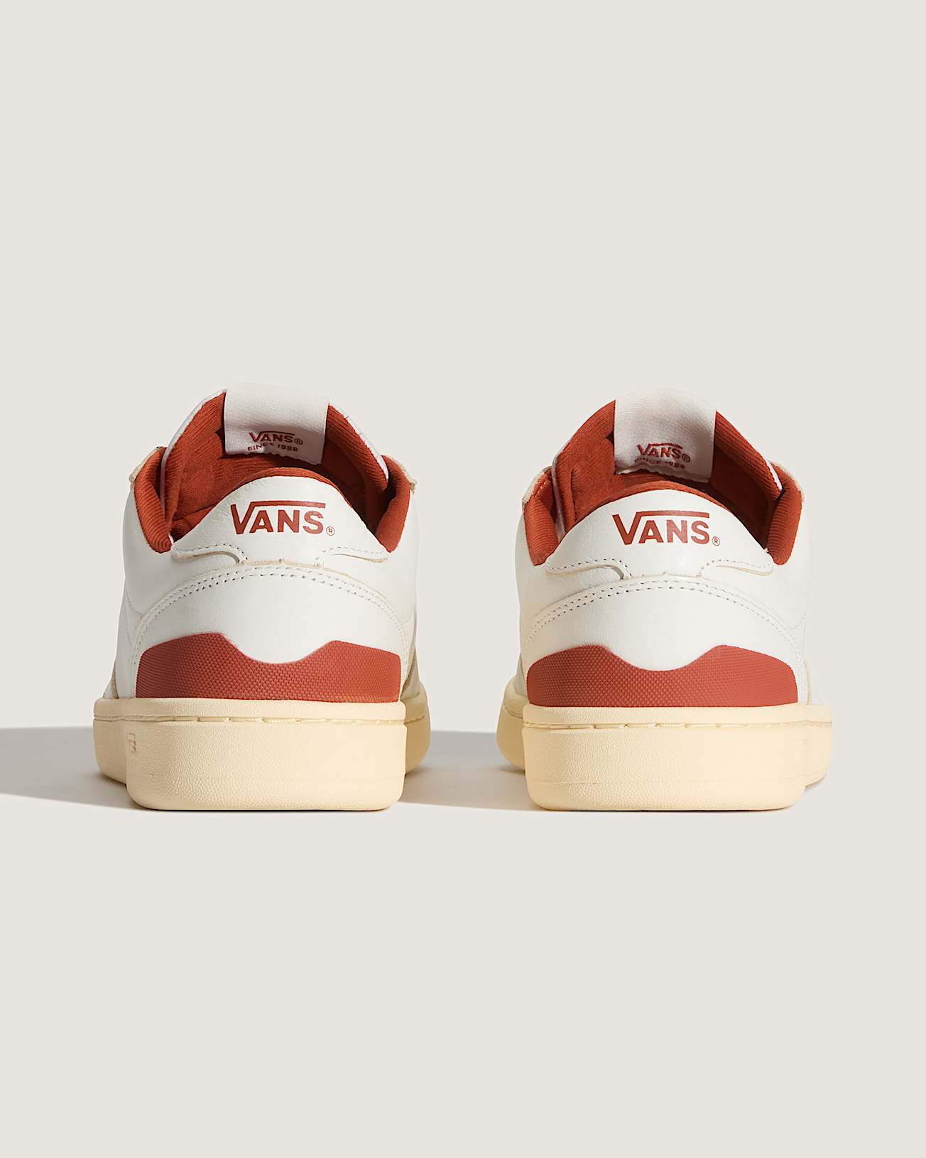 Court Low Shoes VANS White ALT3