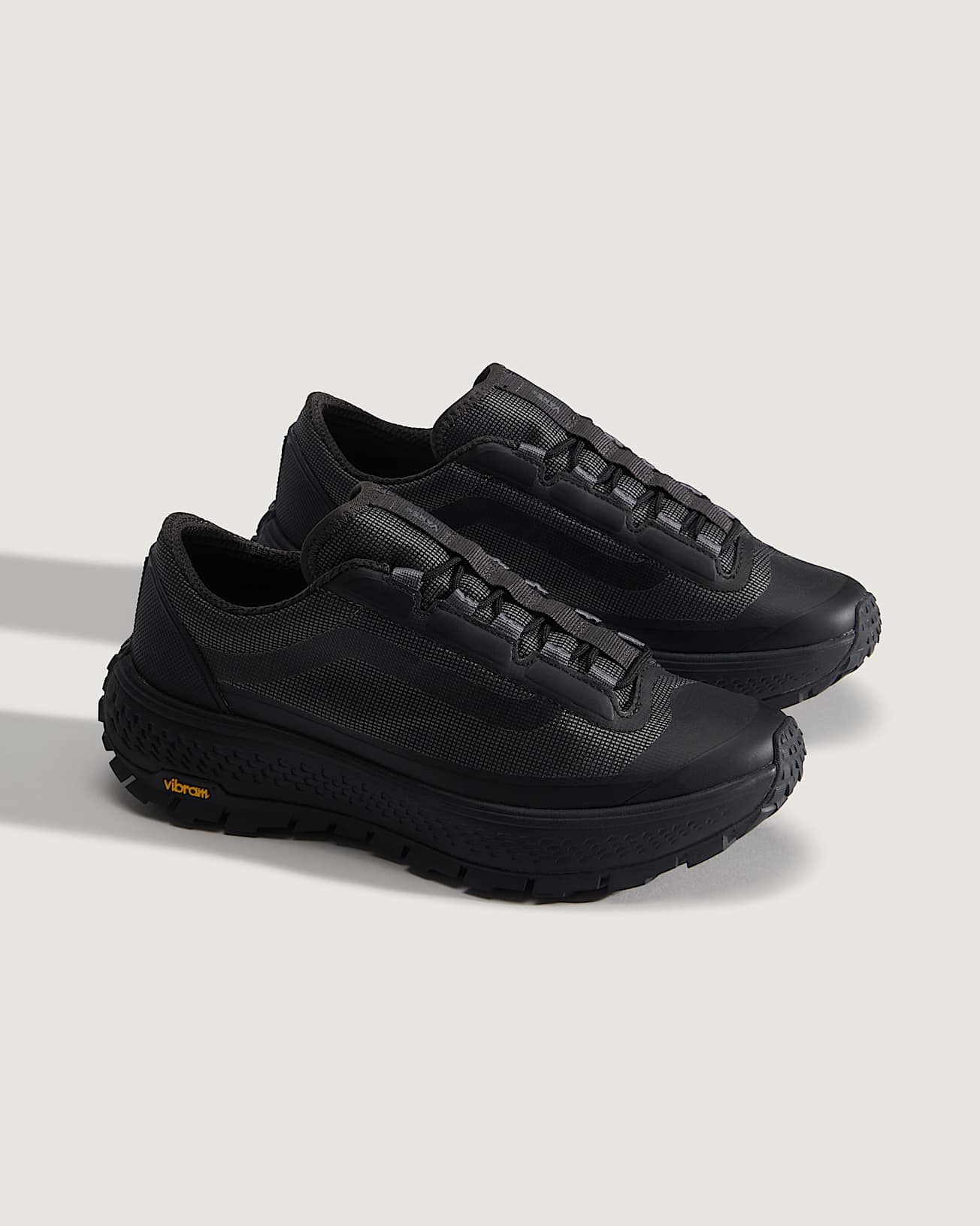 Trail 36 Shoes VANS Black ALT1