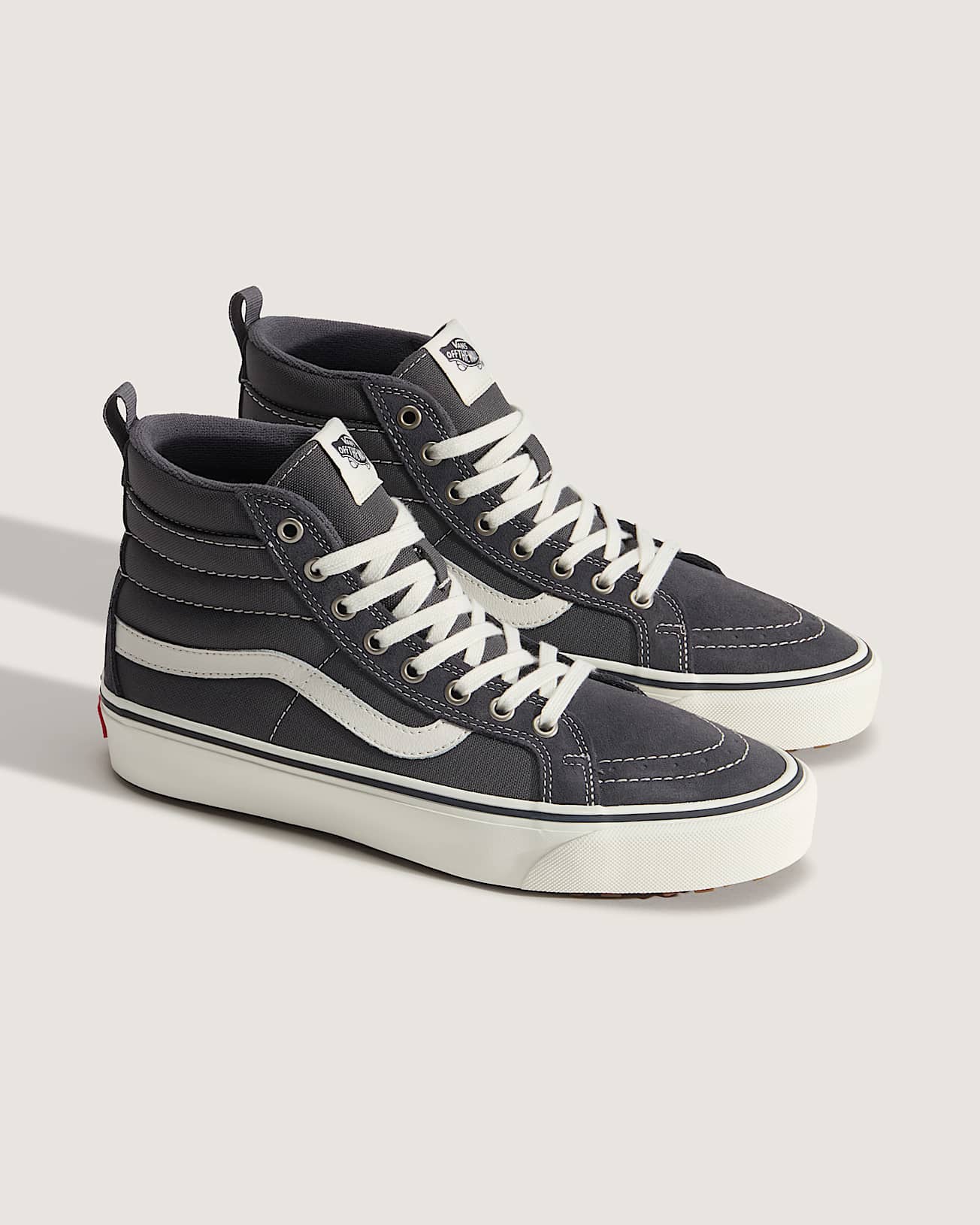 Chaussures Sk8Hi Insulated VANS Gris ALT1