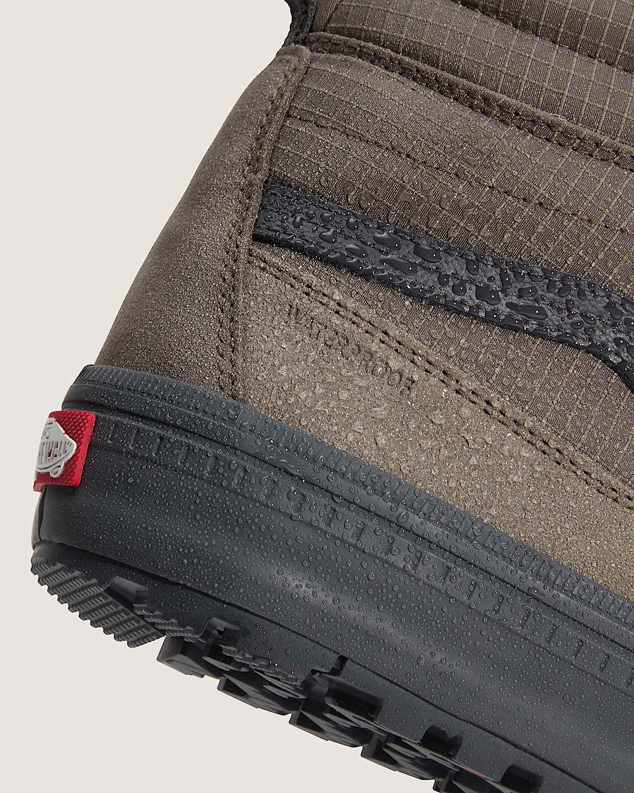 Sk8Hi Waterproof Insulated Shoes VANS Grey ALT8