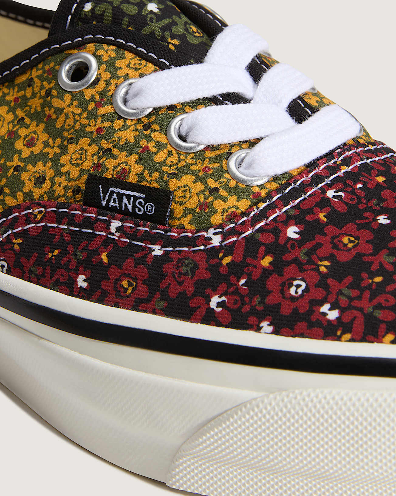 Chaussures Premium Authentic VANS Noir ALT6