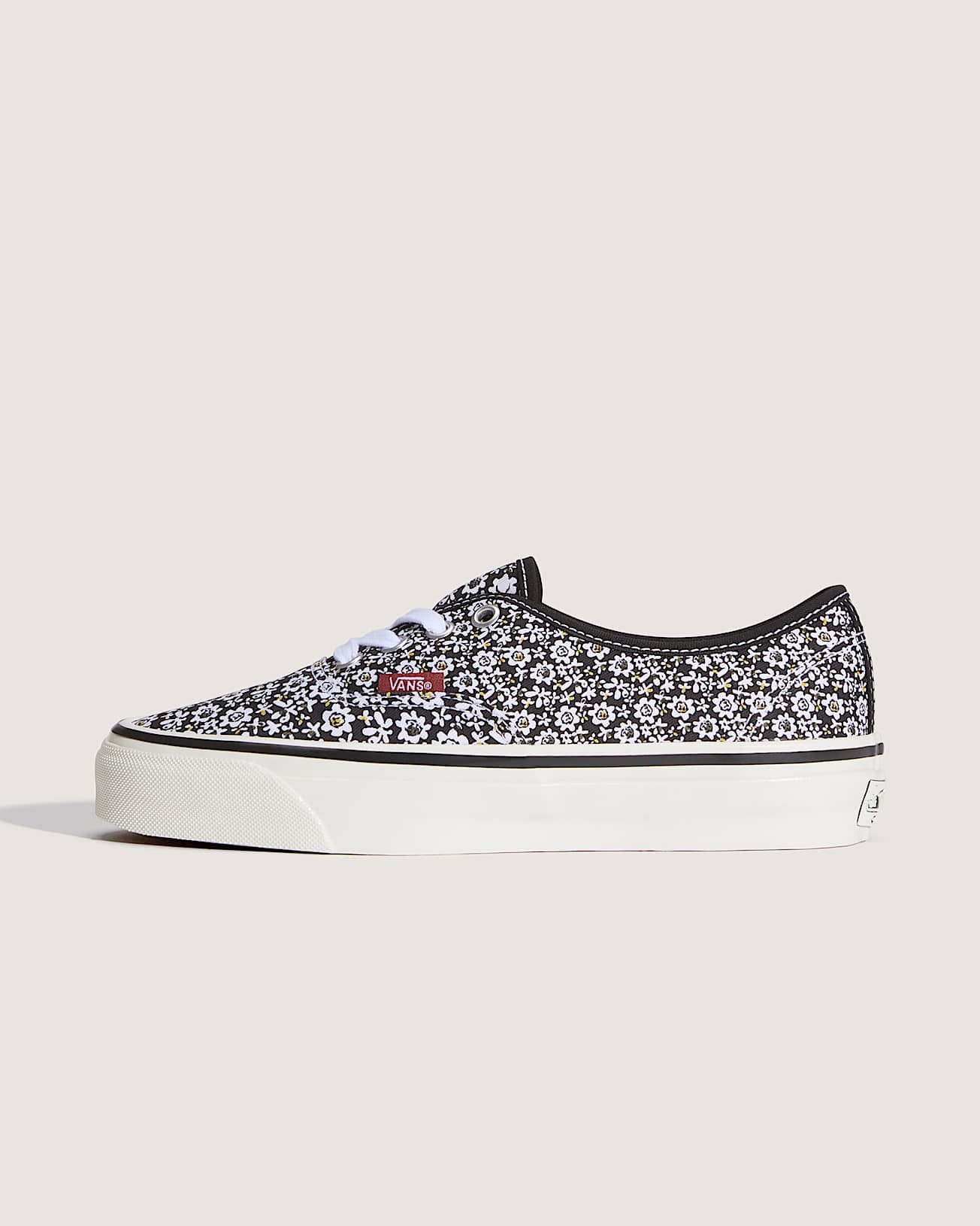 Chaussures Premium Authentic VANS Noir HERO