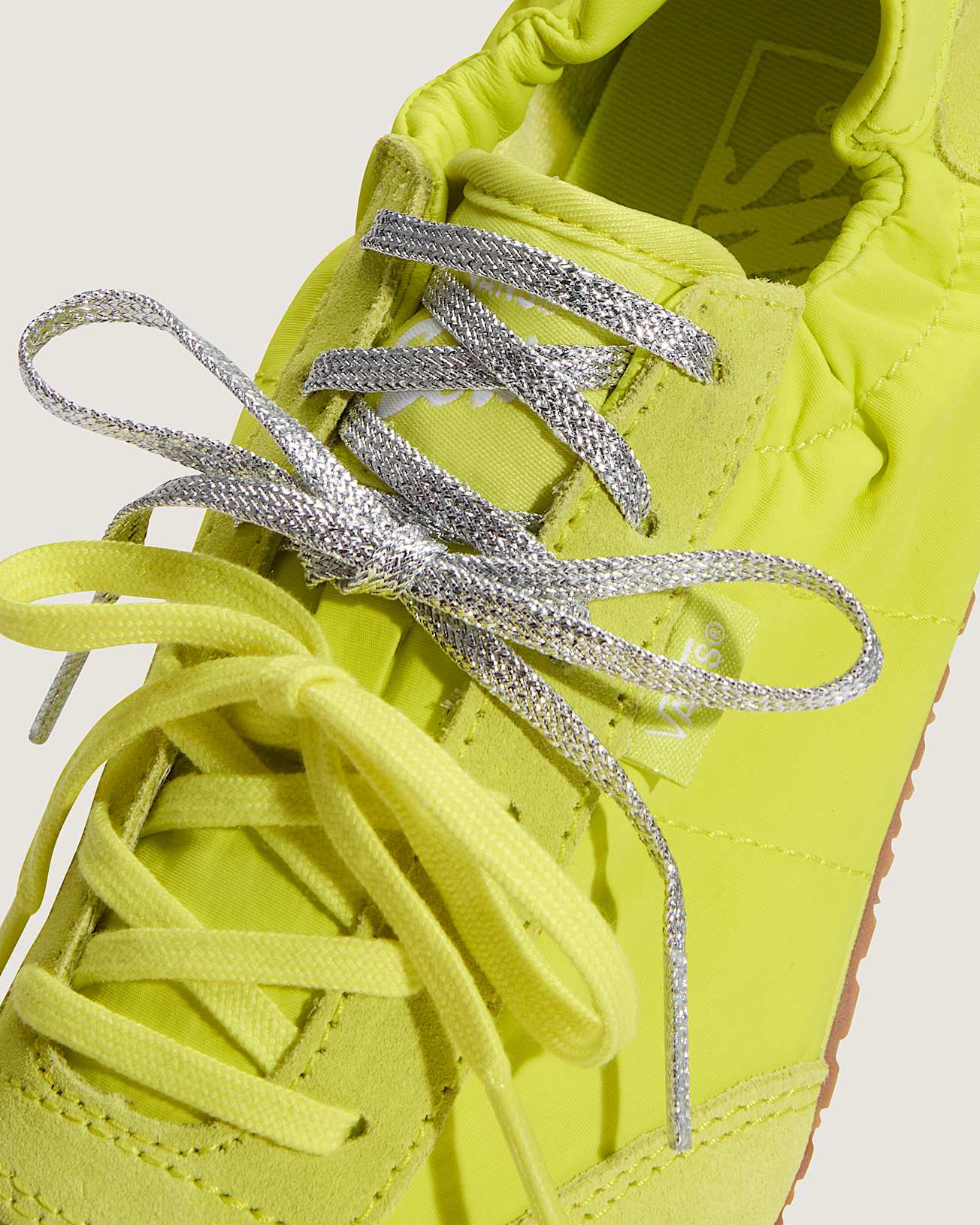 Chaussures Super Lowpro Ballet Light VANS Jaune ALT4