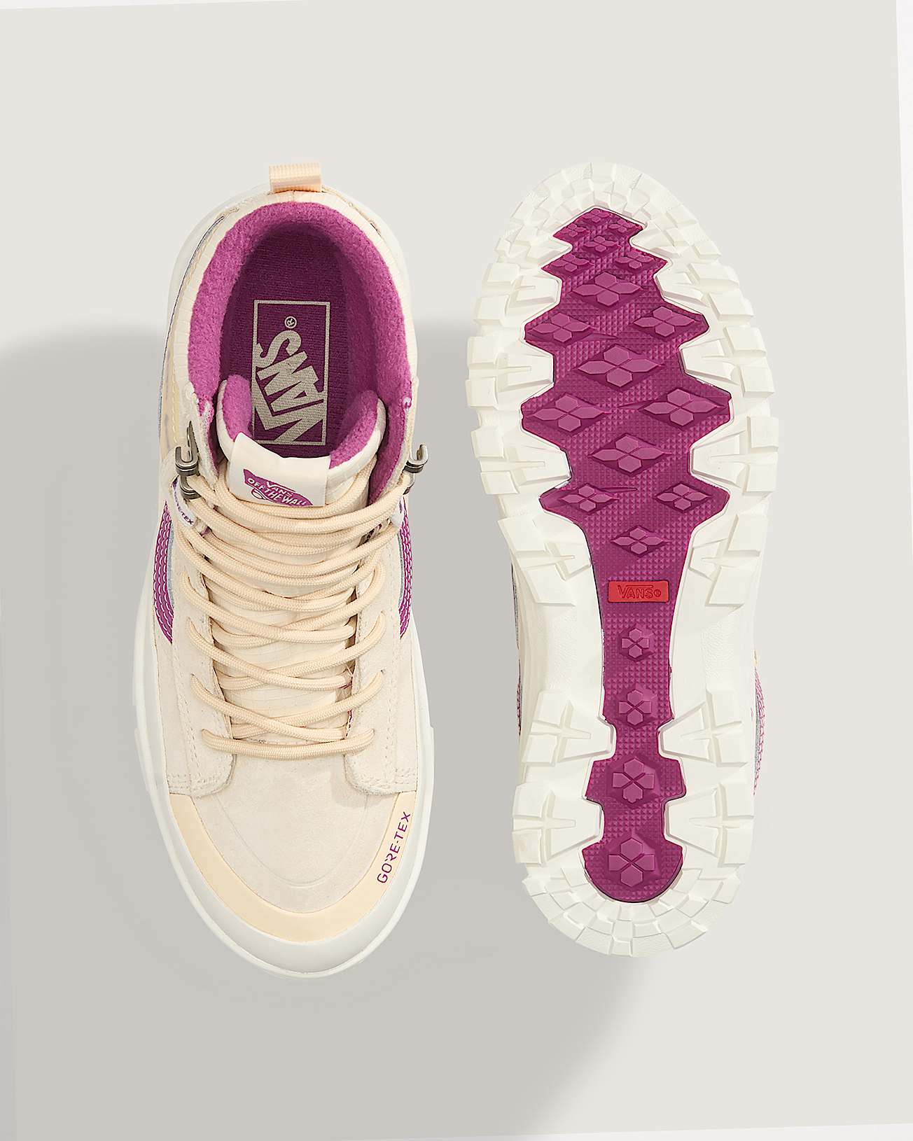 Sk8Hi GORETEX Insulated Shoes VANS Beige ALT2