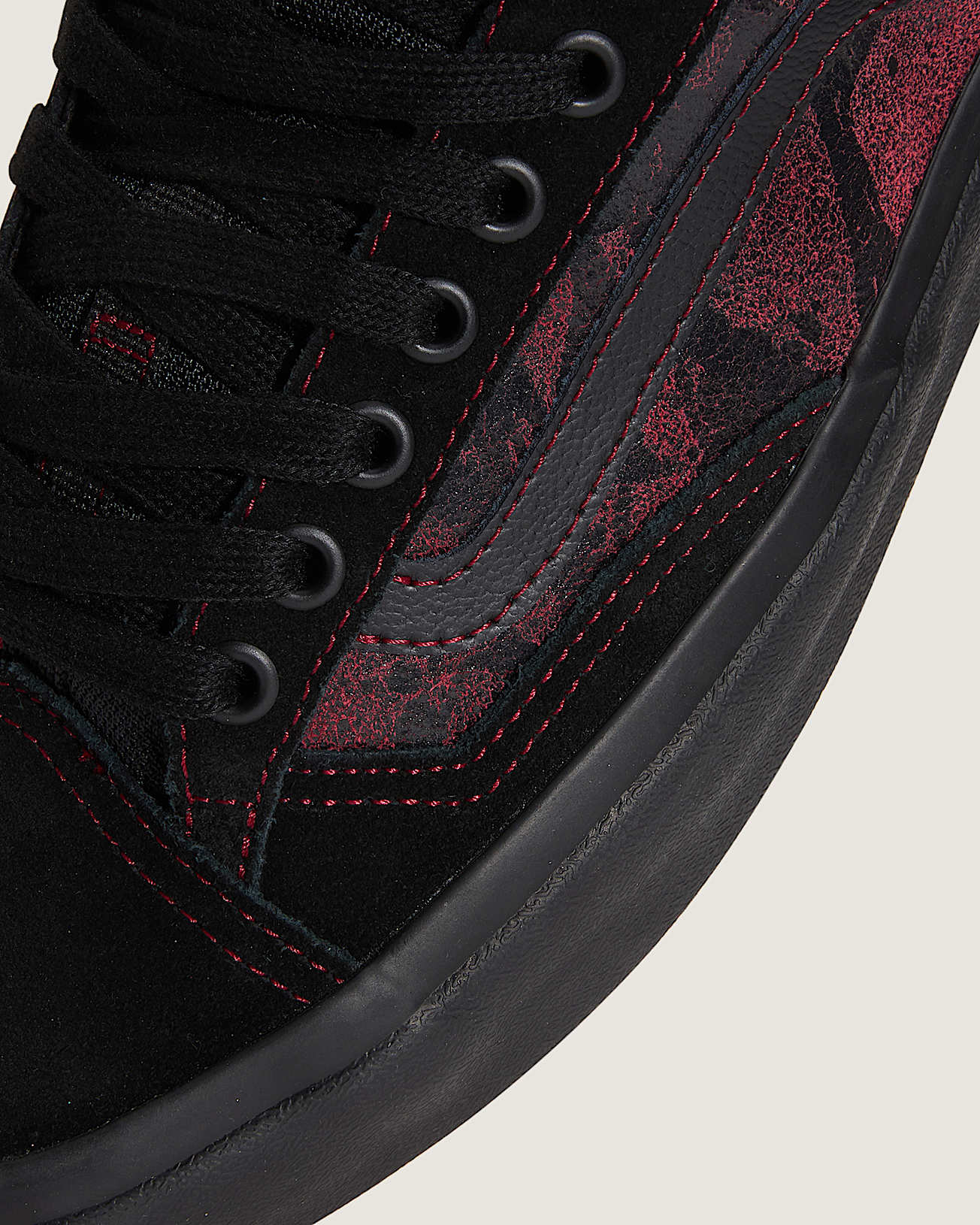 Skate Old Skool 36 Shoes VANS Red ALT8