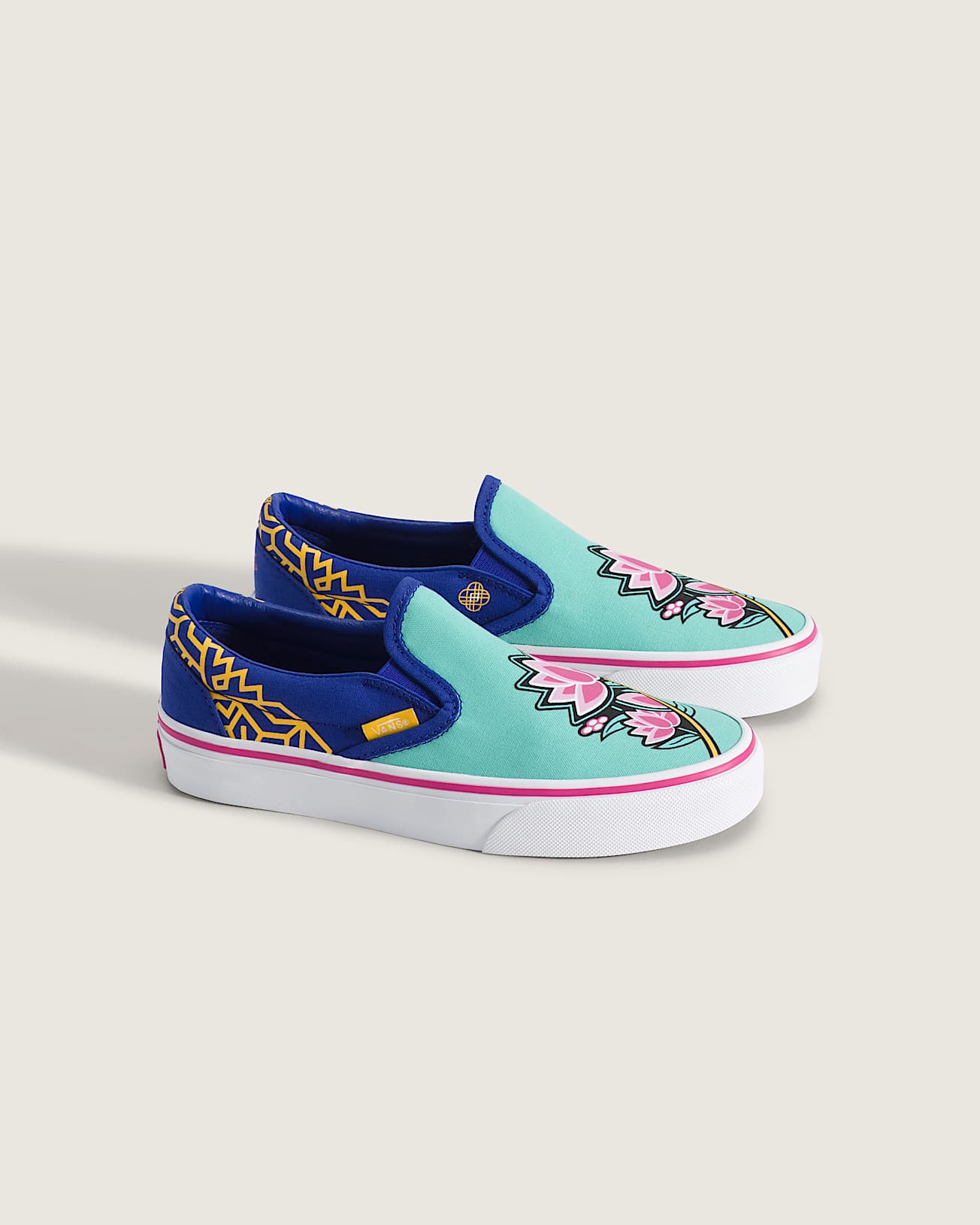 Scarpe Bambinoa KPop Demon Hunters x Vans Classic SlipOn 814 anni VANS Blu ALT1