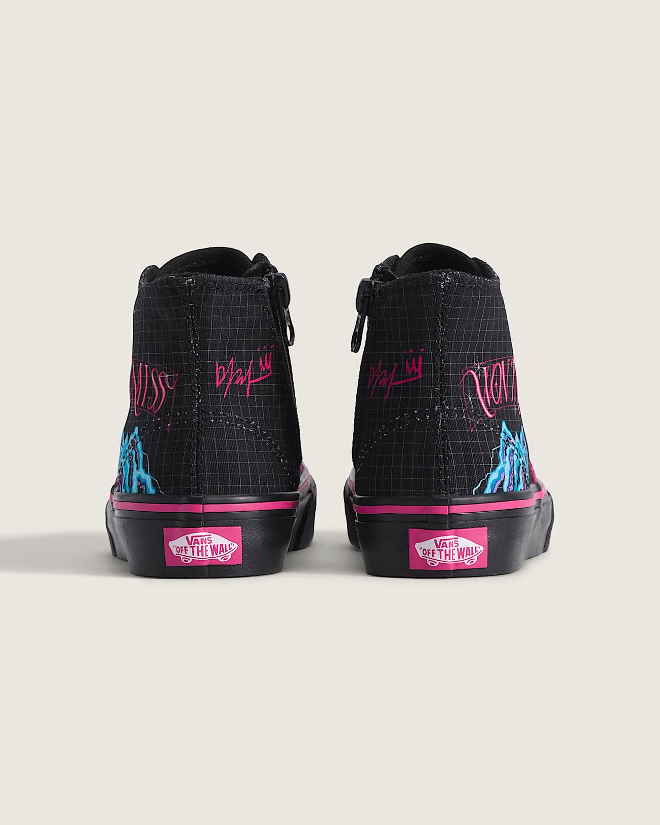 Scarpe Bambinoa KPop Demon Hunters x Vans Authentic Hi 20 con zip 48 anni VANS Nero ALT3