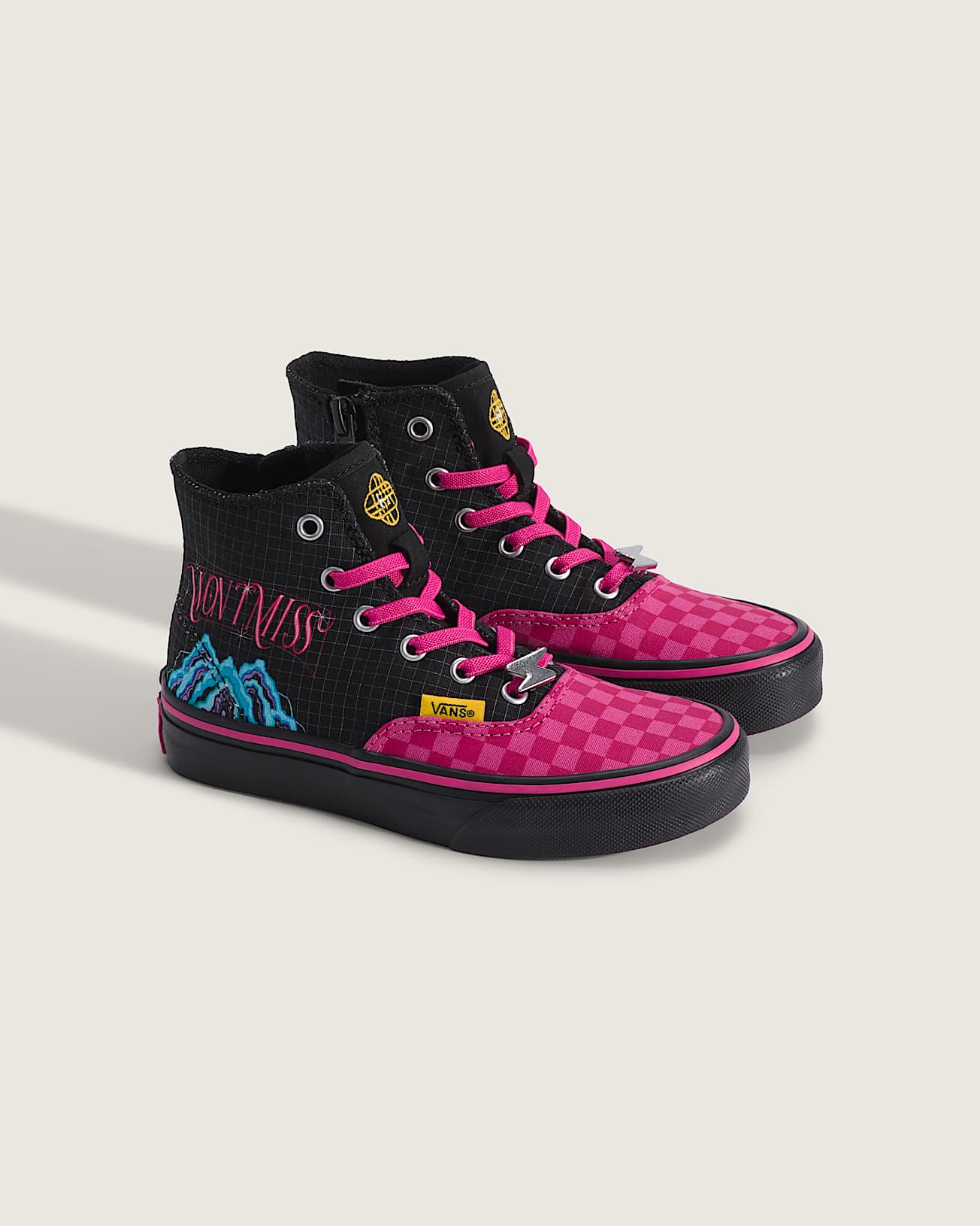 Scarpe Bambinoa KPop Demon Hunters x Vans Authentic Hi 20 con zip 48 anni VANS Nero ALT1