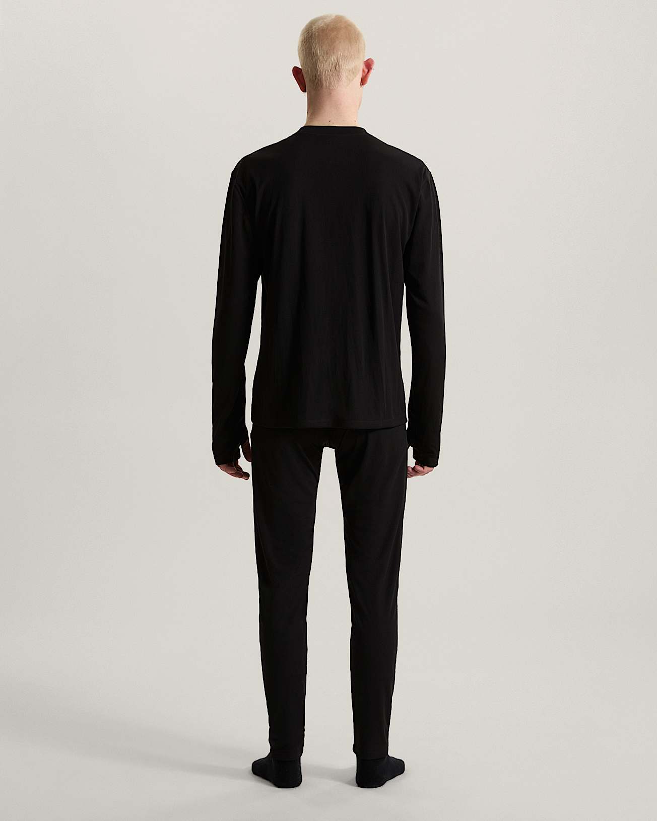 CASCADE BASE LAYER TOP Black VANS Schwarz ALT3