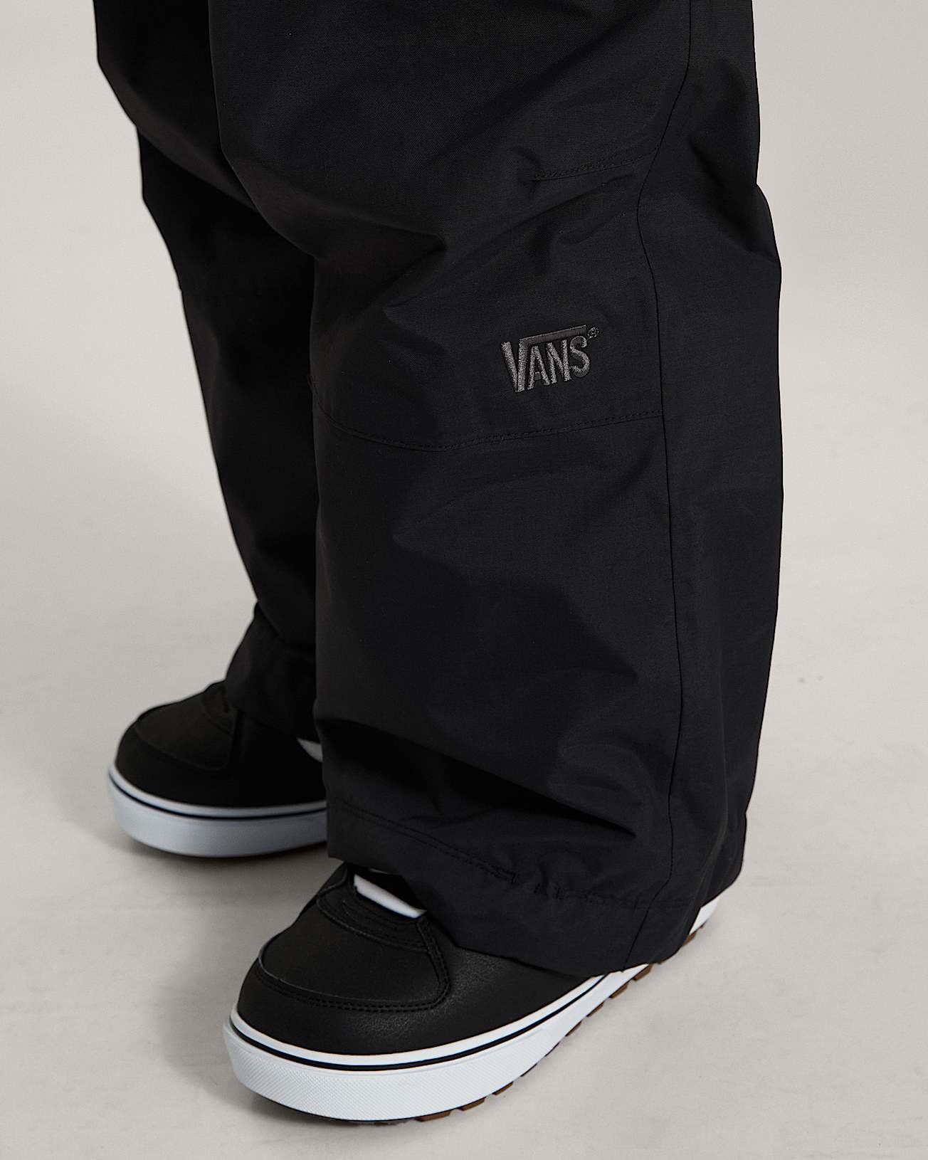 EG CARGO SNOW PANT Black VANS Schwarz ALT8