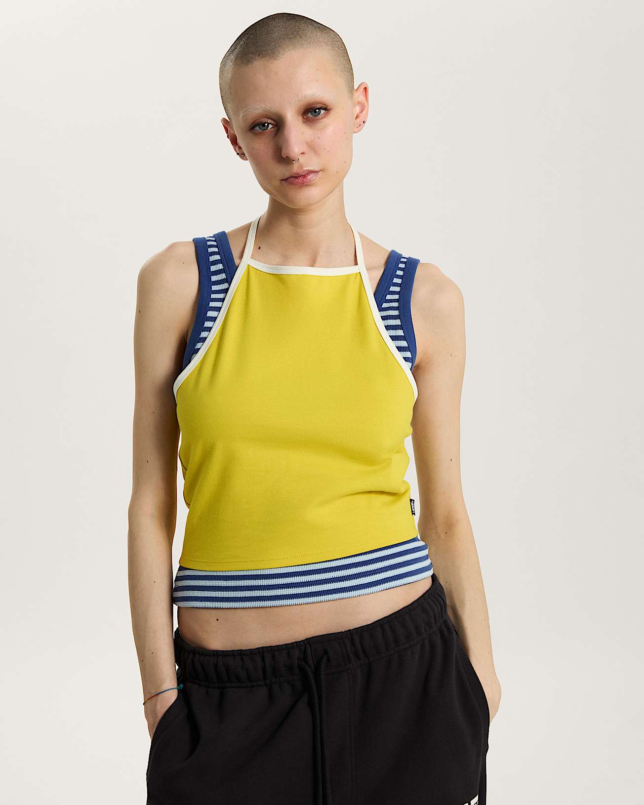 High Neck Halter Dusty Gold VANS Giallo ALT2