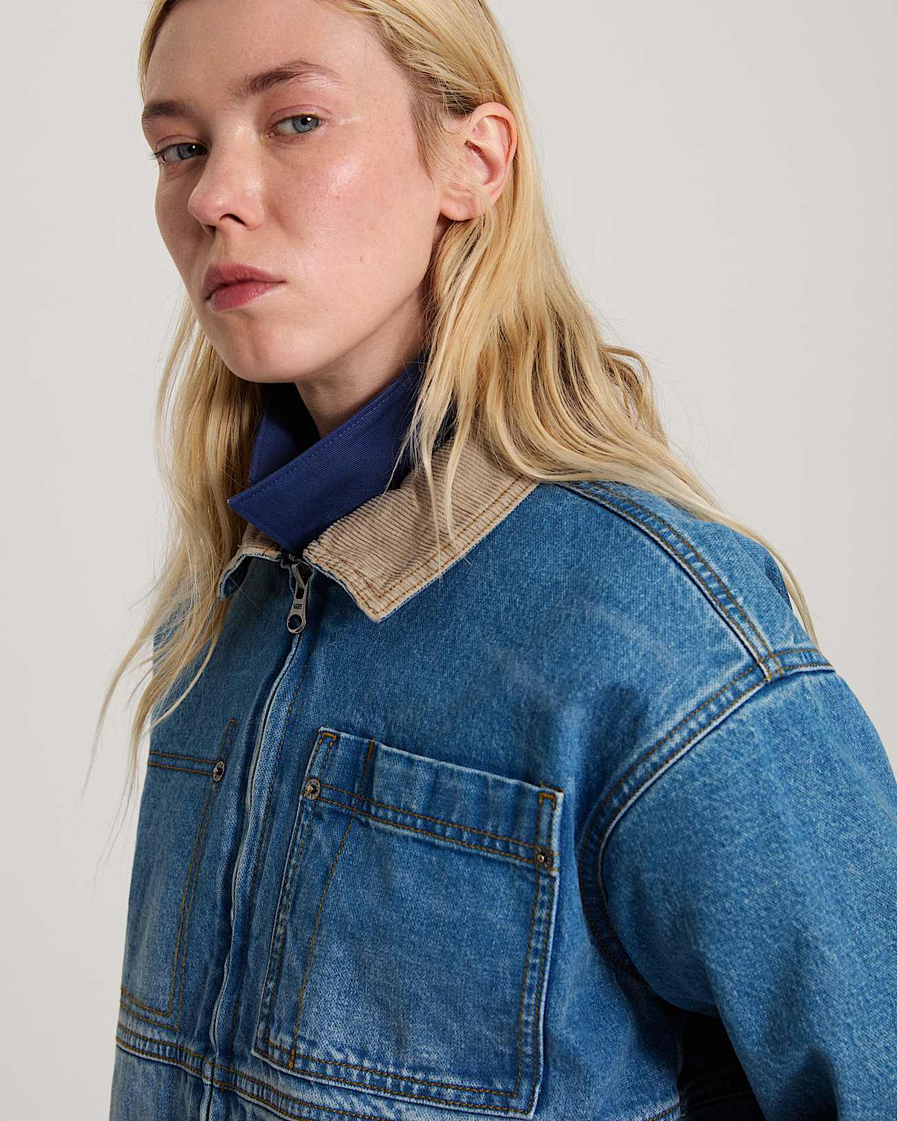 Nicola Cropped Chore Denim Jacket VANS Blue ALT6