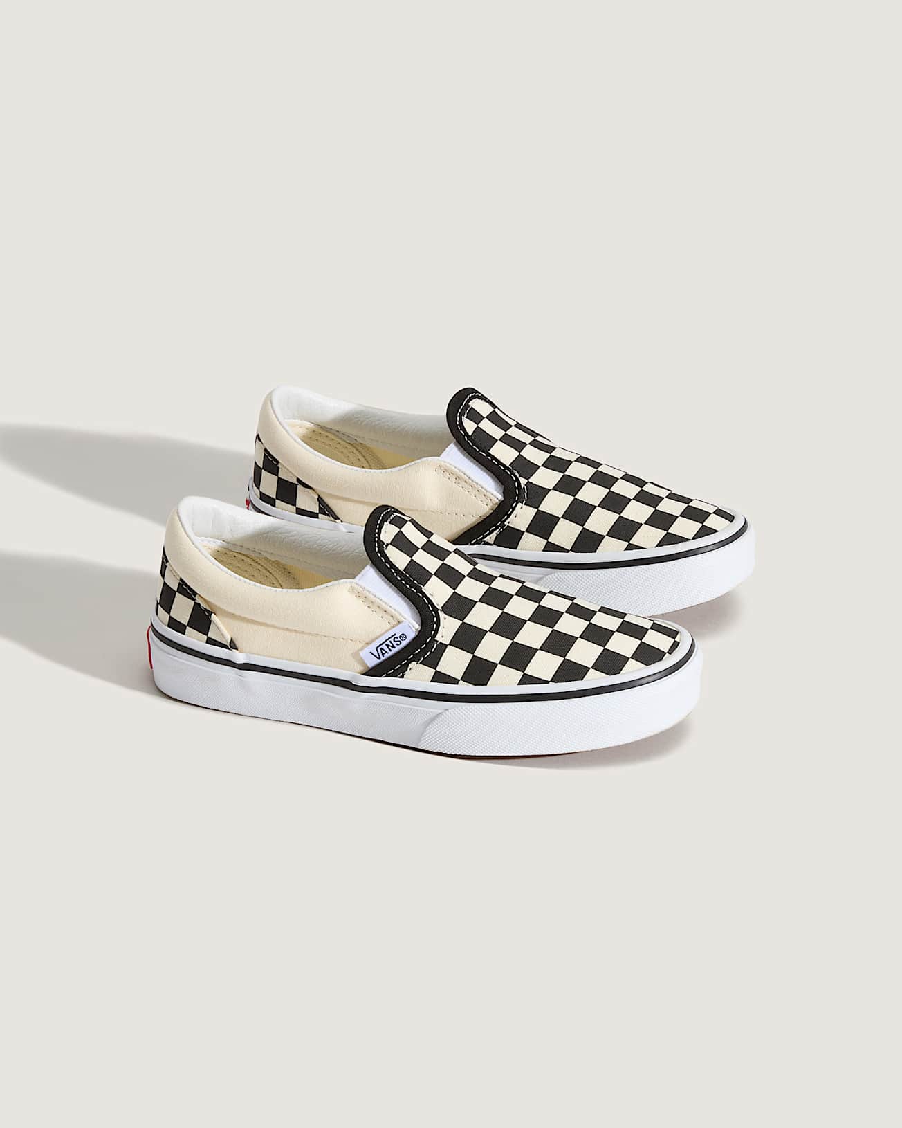 Kids SlipOn Shoes 48 years VANS BlackWhite ALT2