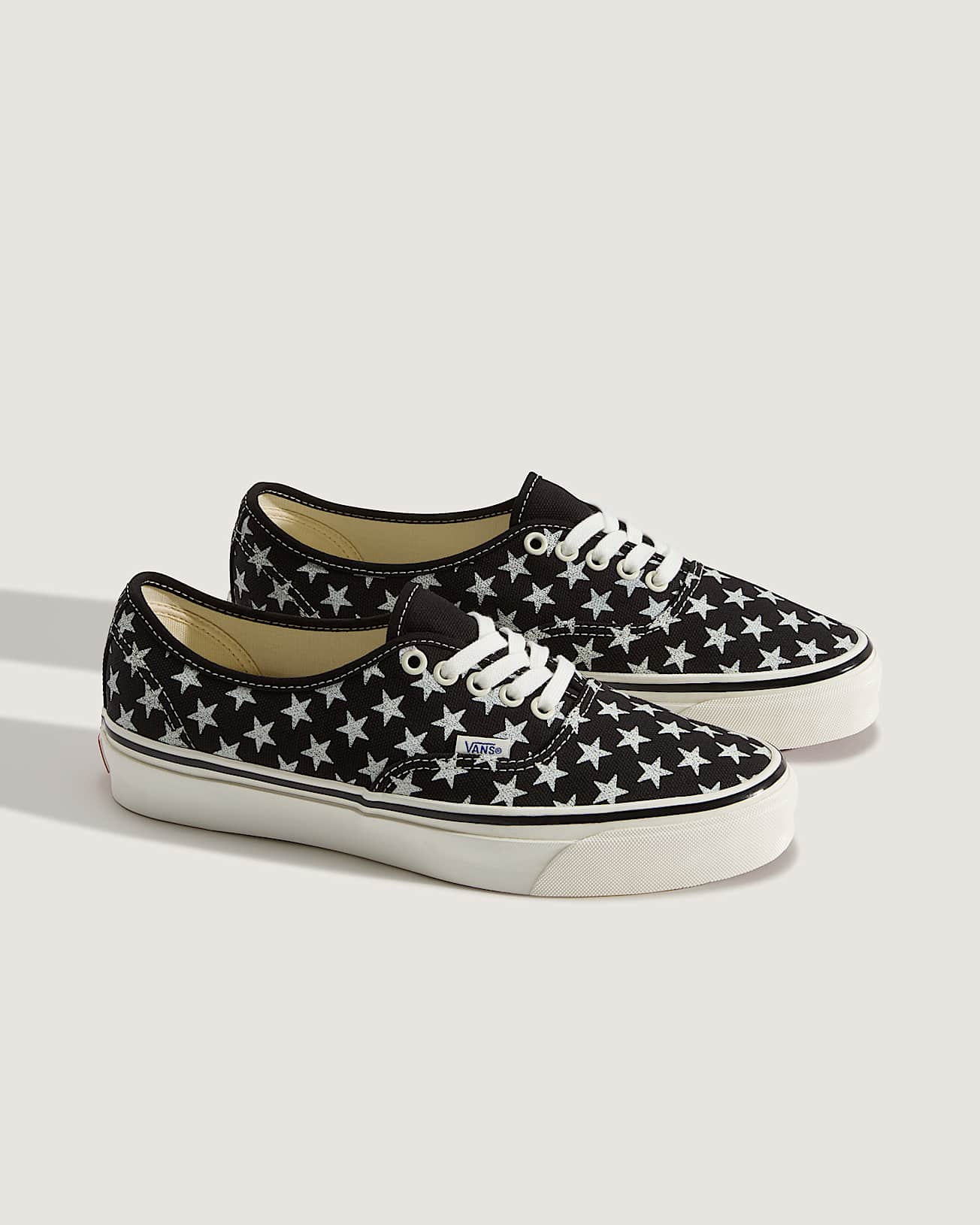 Premium Authentic Shoes VANS Black ALT1