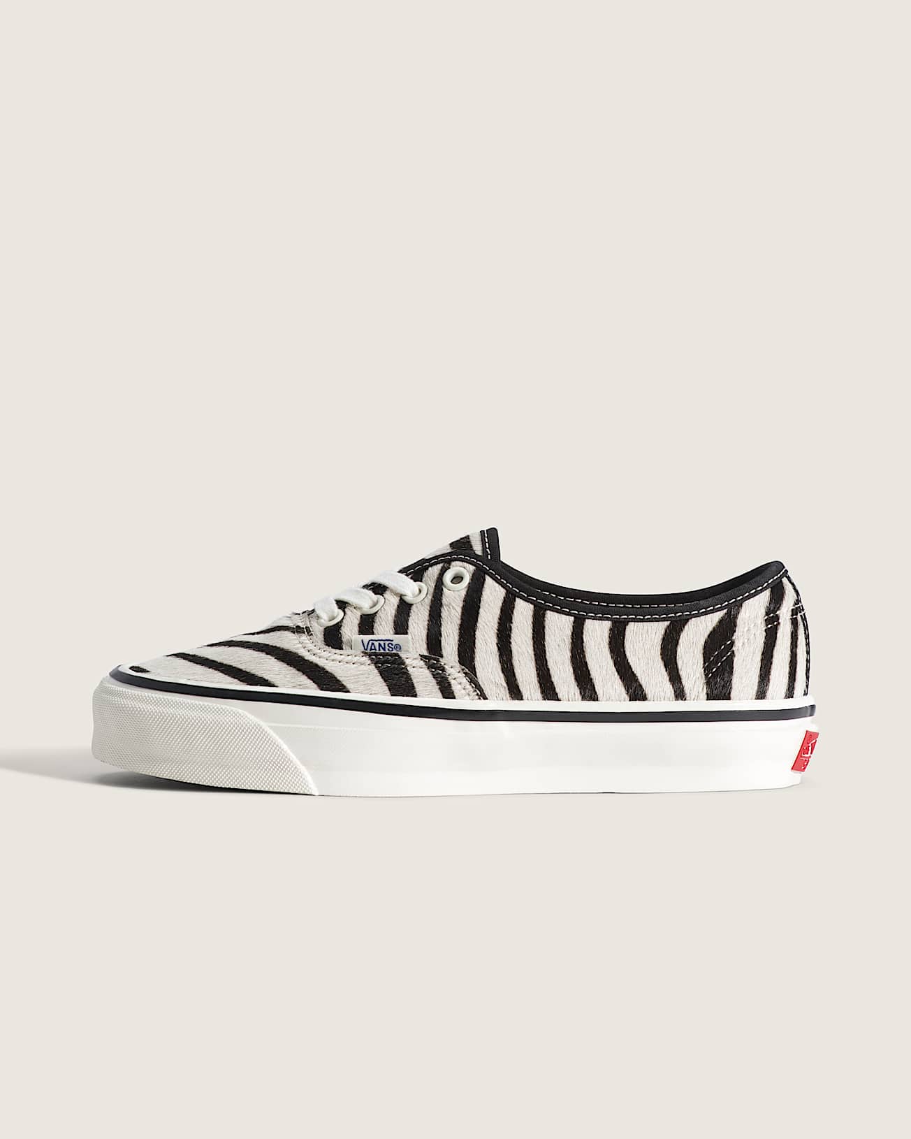 Premium Authentic Shoes VANS White HERO