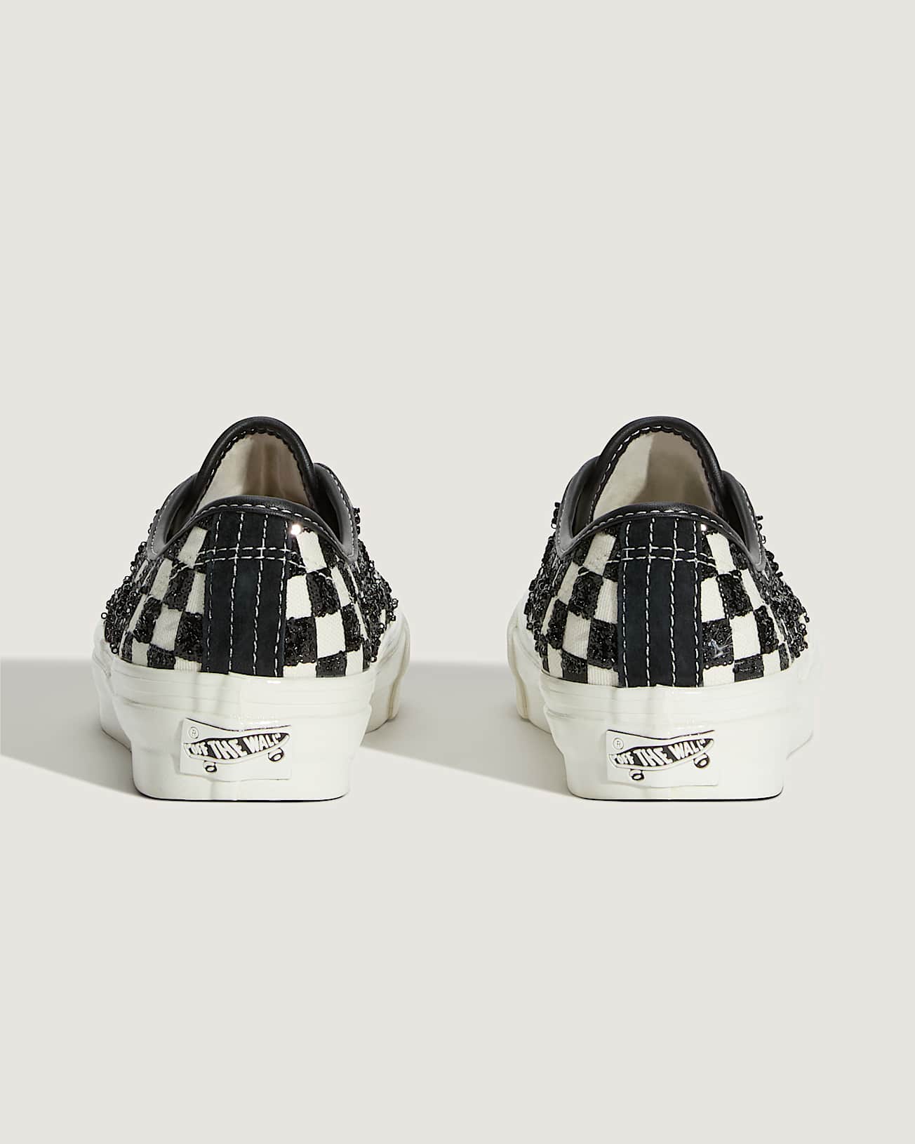 Chaussures Premium Authentic VANS NoirBlanc ALT3