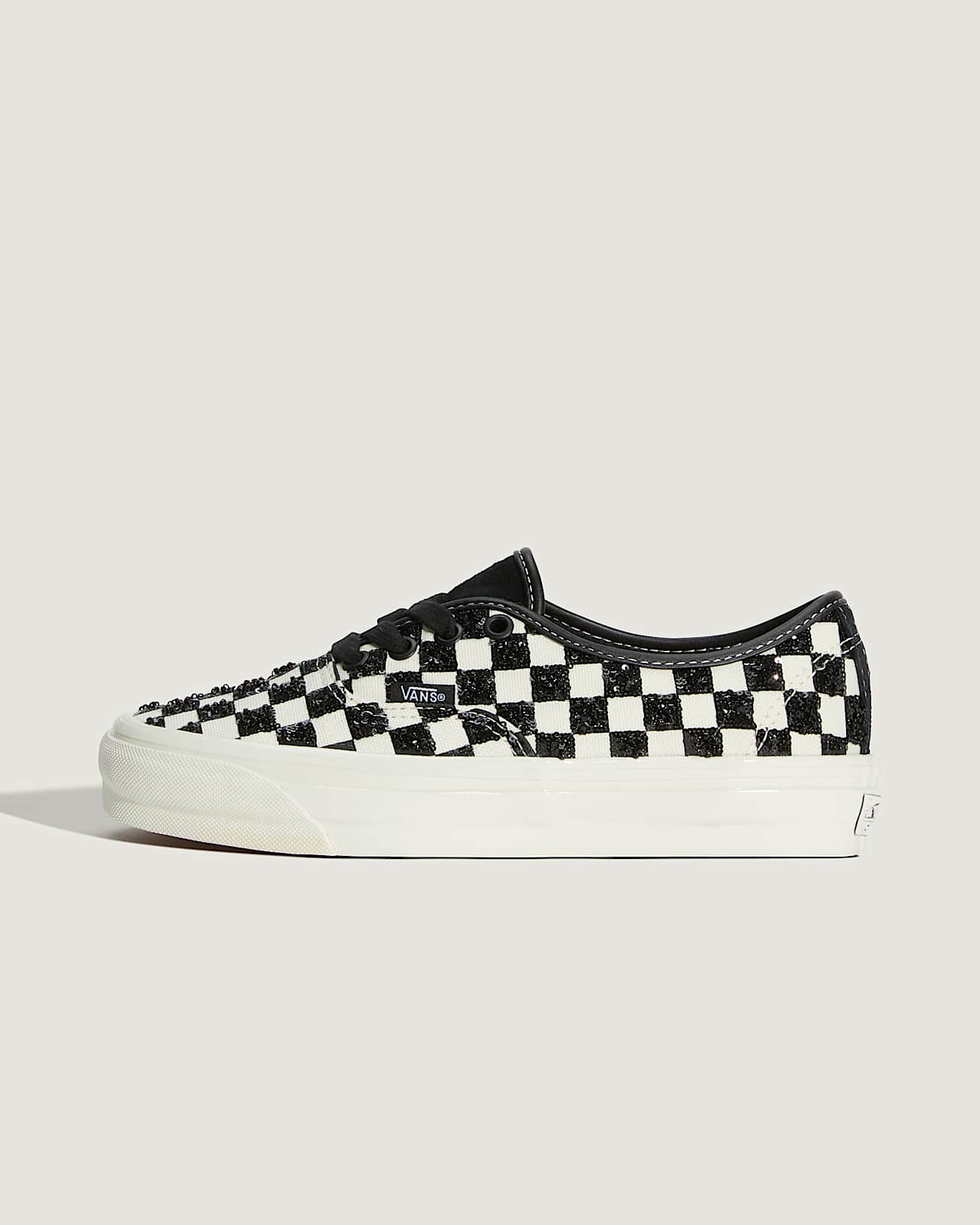 Chaussures Premium Authentic VANS NoirBlanc HERO