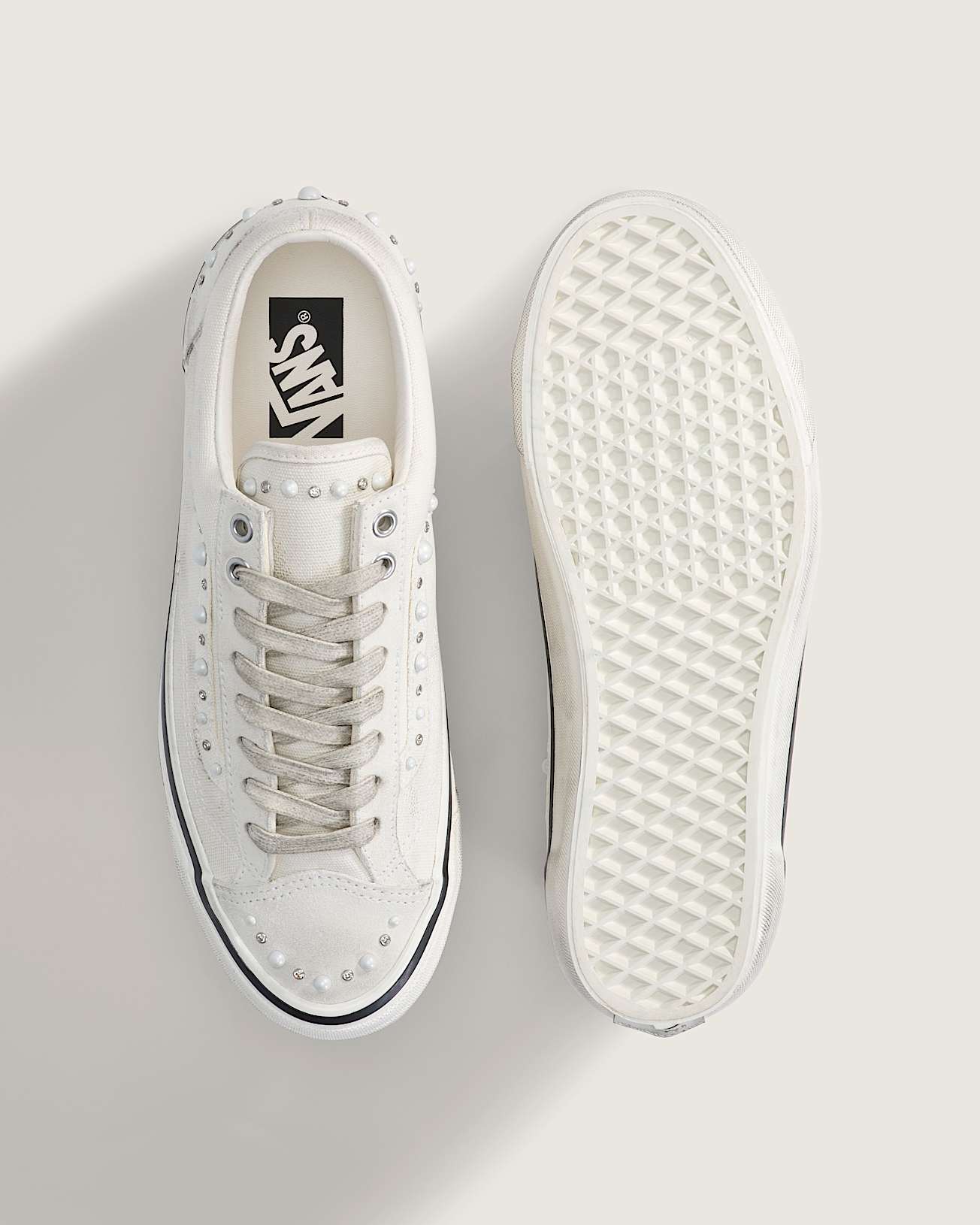 Premium Old Skool 36 Shoes VANS White ALT2