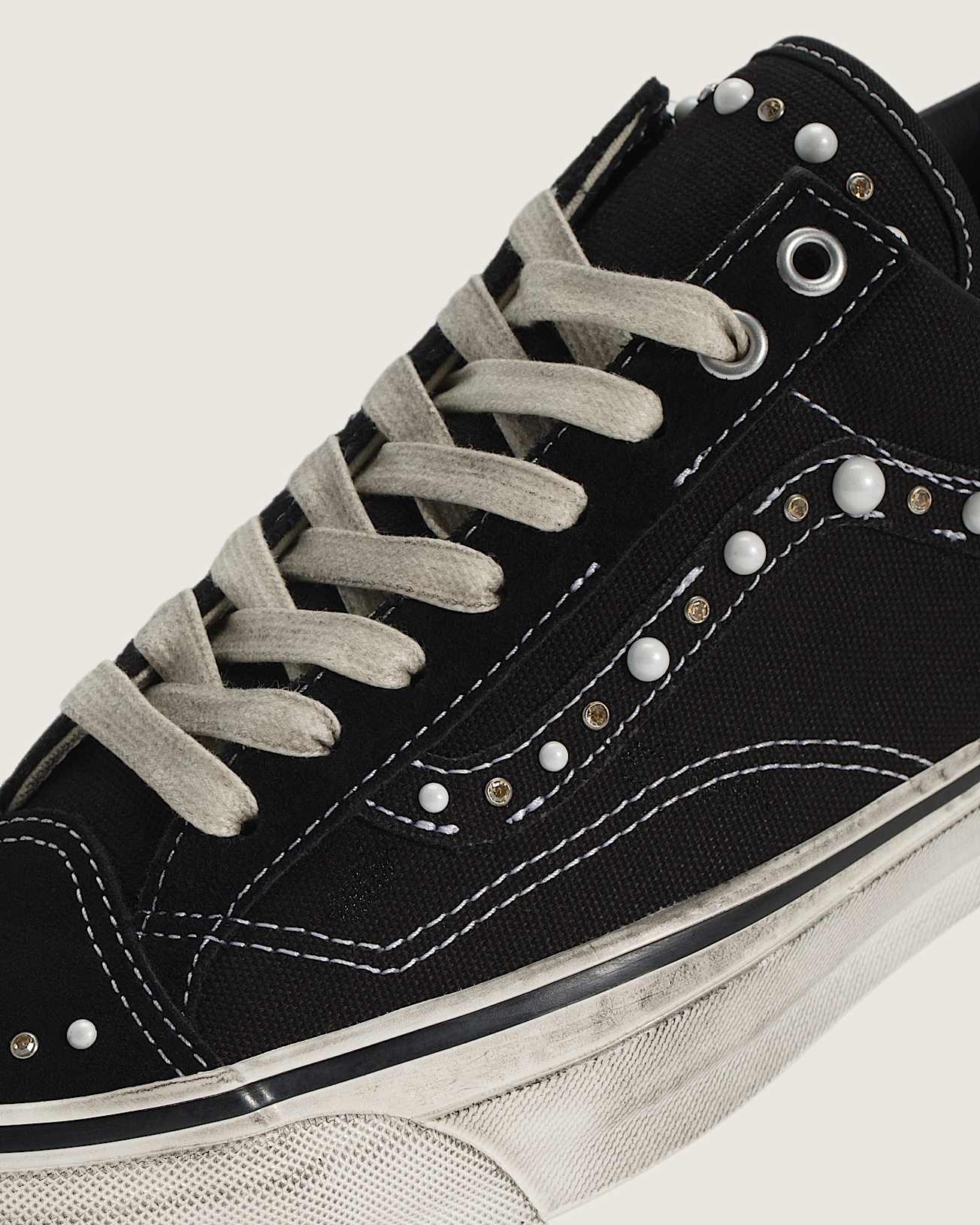 Premium Old Skool 36 Shoes VANS Black ALT4