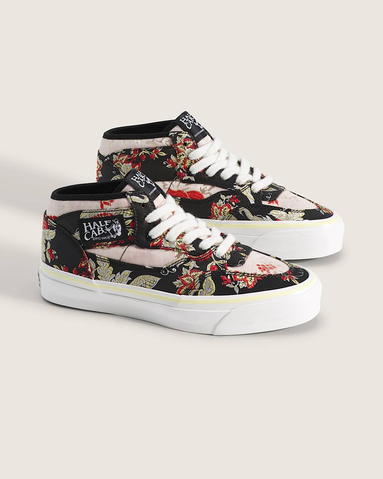 OTW Half Cab 33 Decon Vibram VANS Schwarz ALT1