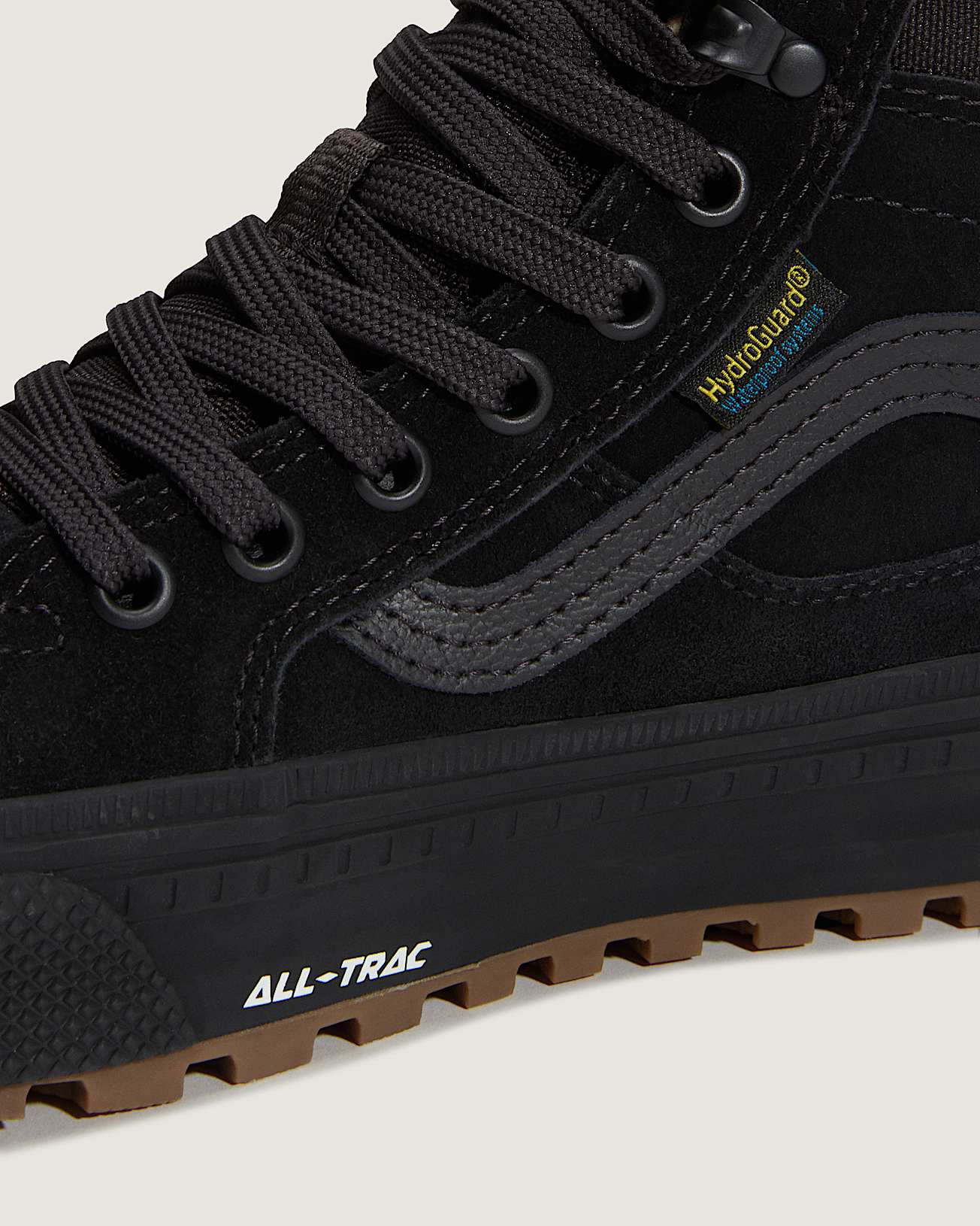 Sk8Hi Waterproof Insulated Shoes VANS Black ALT8