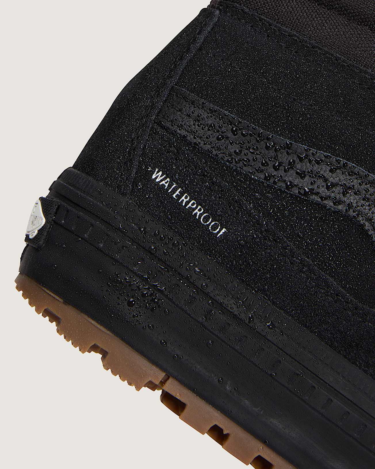 Sk8Hi Waterproof Insulated Shoes VANS Black ALT9