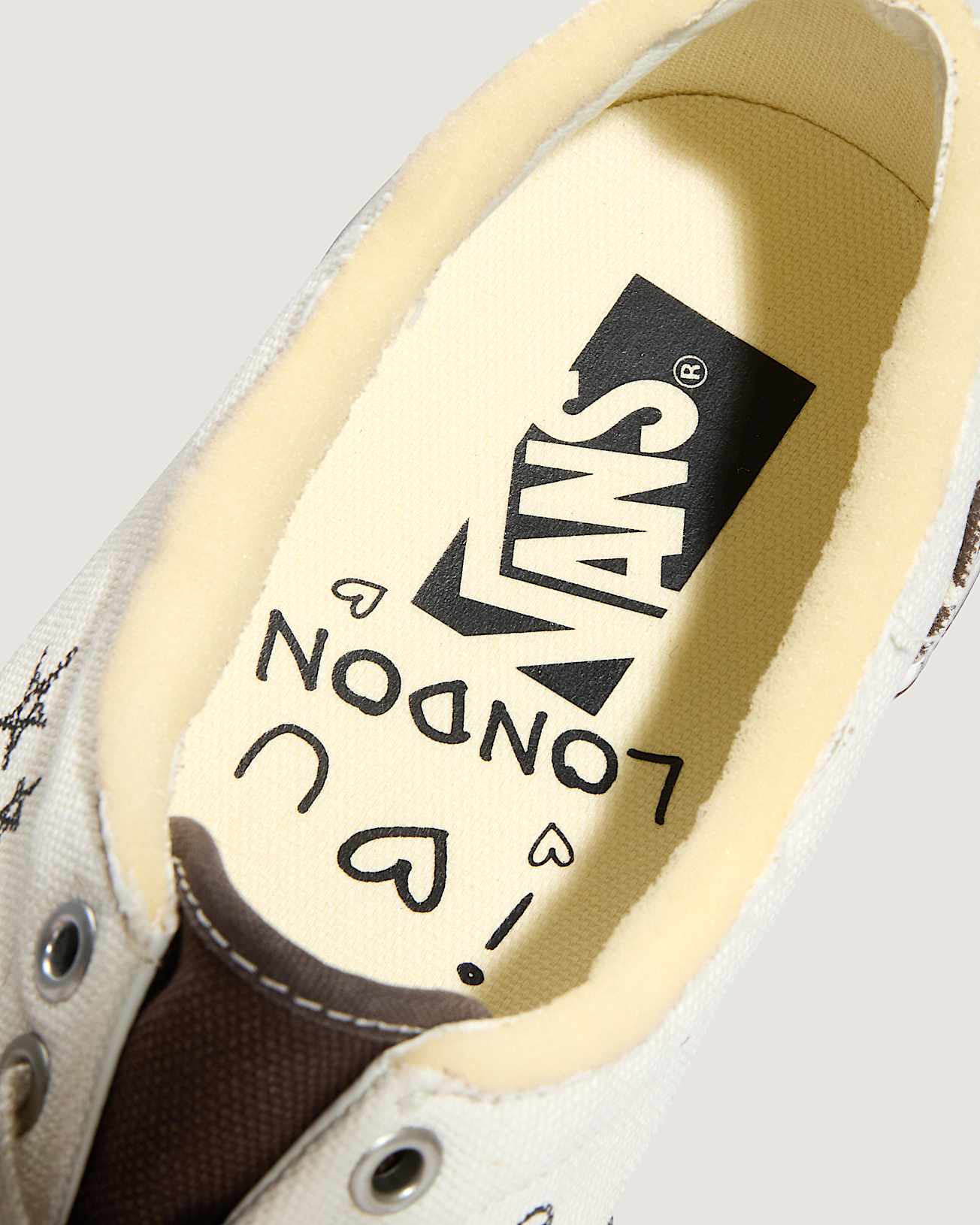 London Premium Era 95 Shoes VANS White alt8