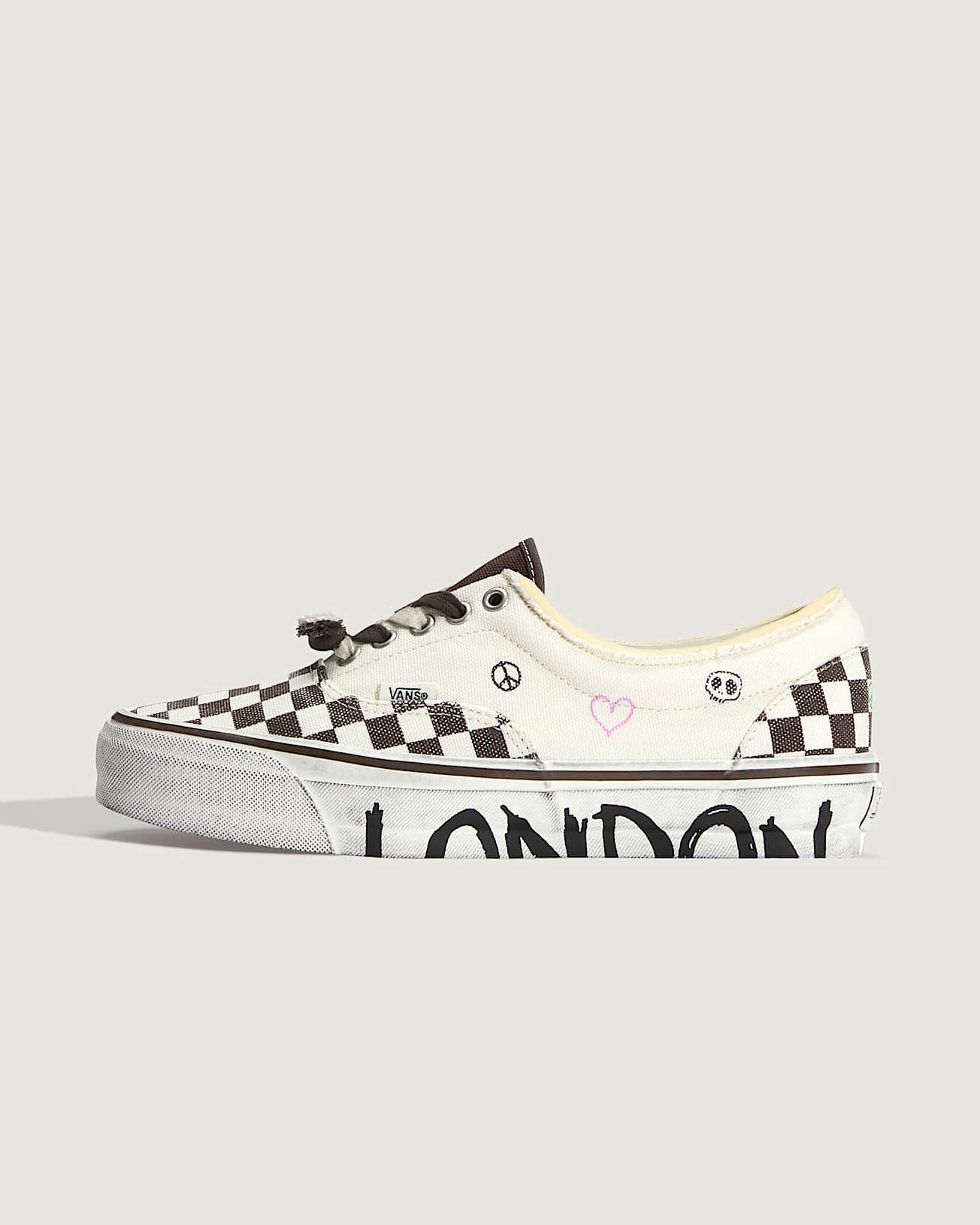 London Premium Era 95 Shoes VANS White hero