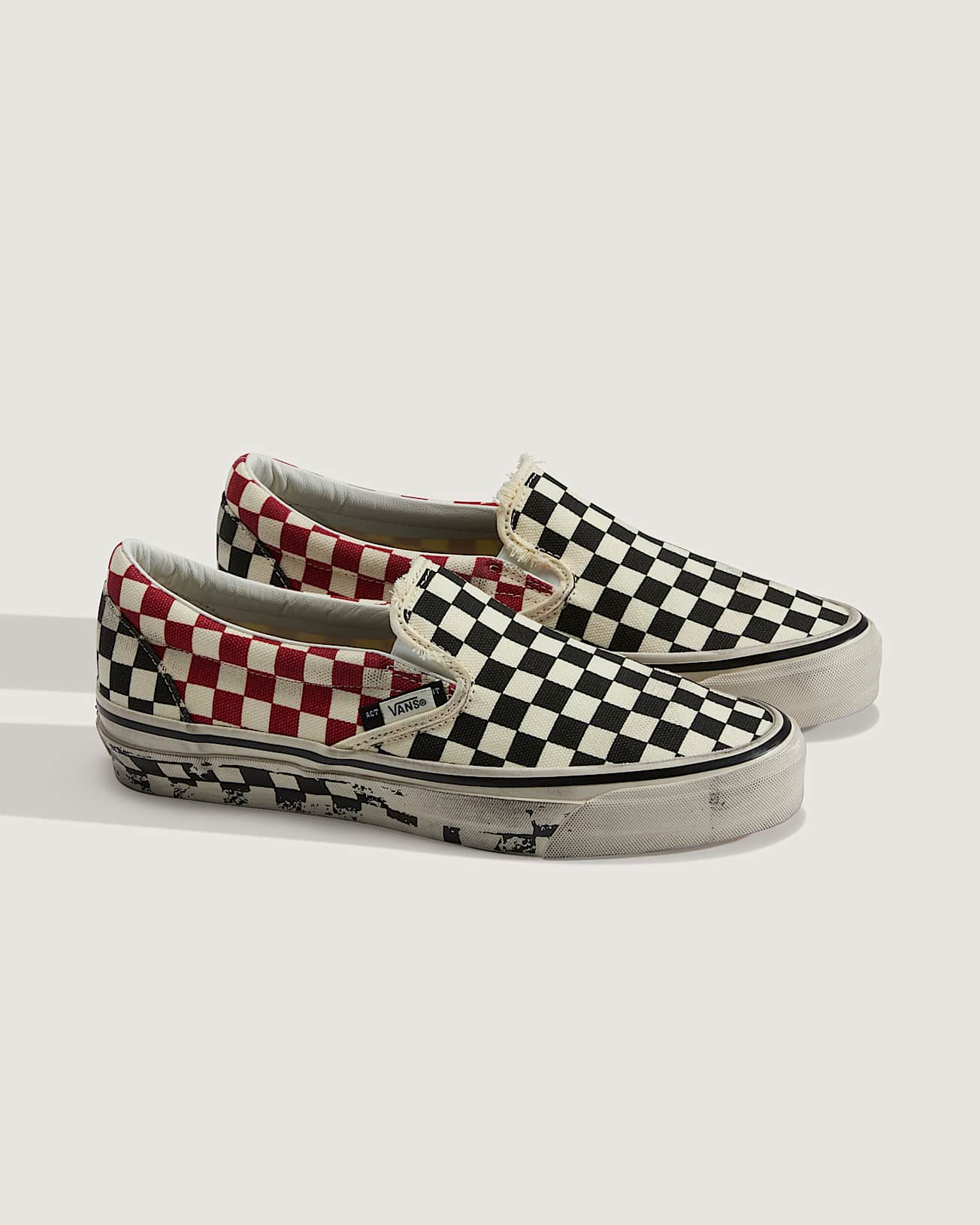 AOD by Slam Jam Premium Classic SlipOn Schuhe VANS SchwarzWei ALT4