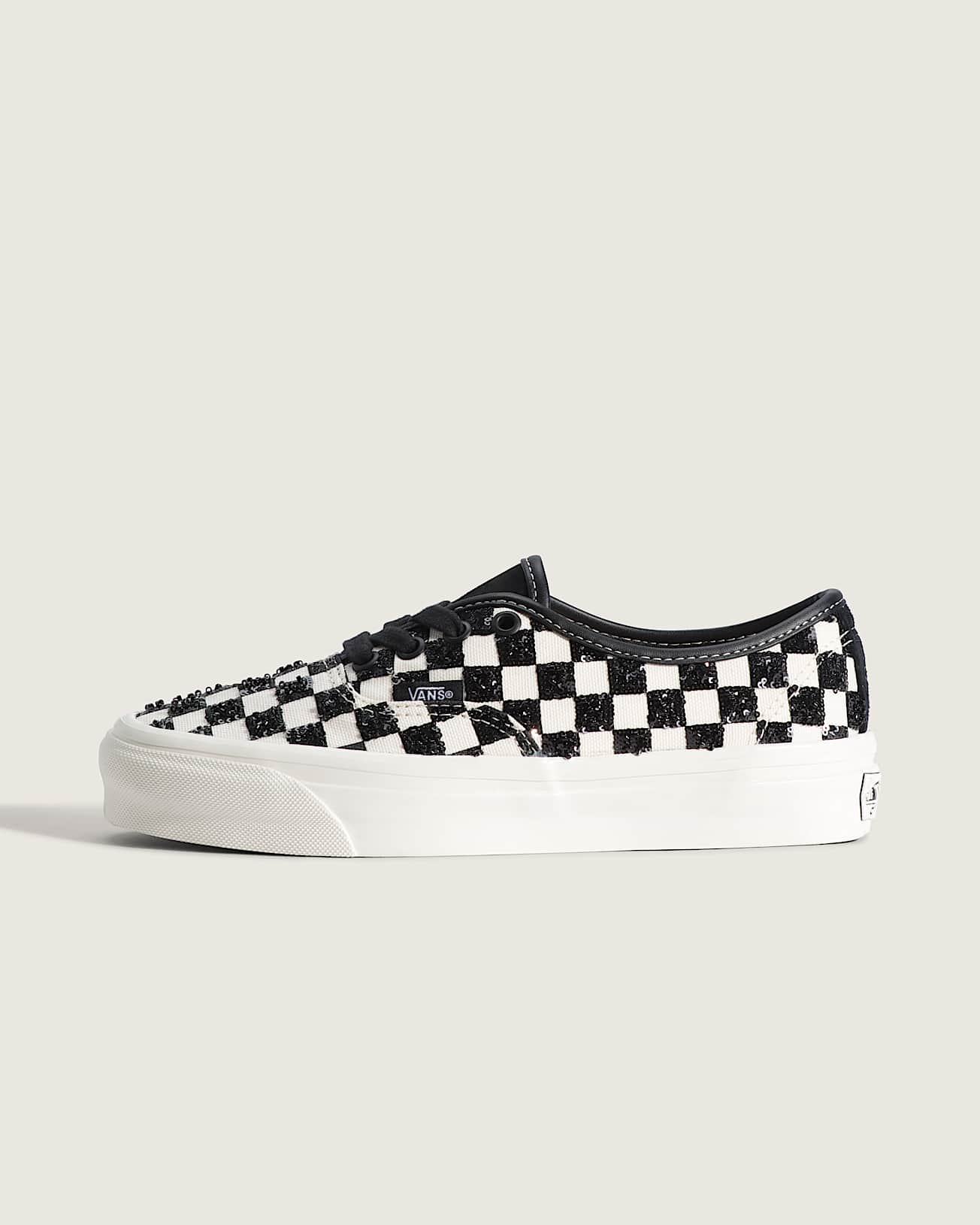 Chaussures Premium Authentic VANS NoirBlanc HERO