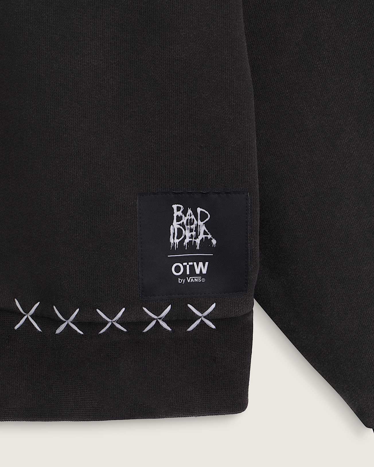 Sweat OTW by Vans x Bad Idea by Chito VANS Noir ALT2