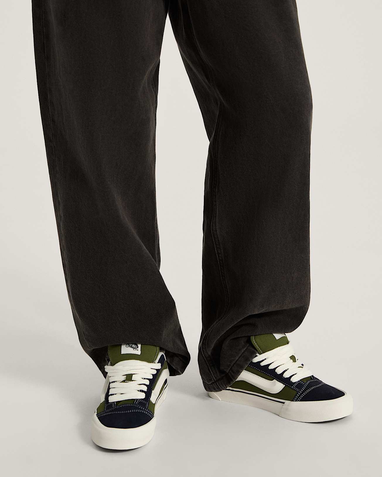 Chaussures Knu Skool VANS Blanc ALT4