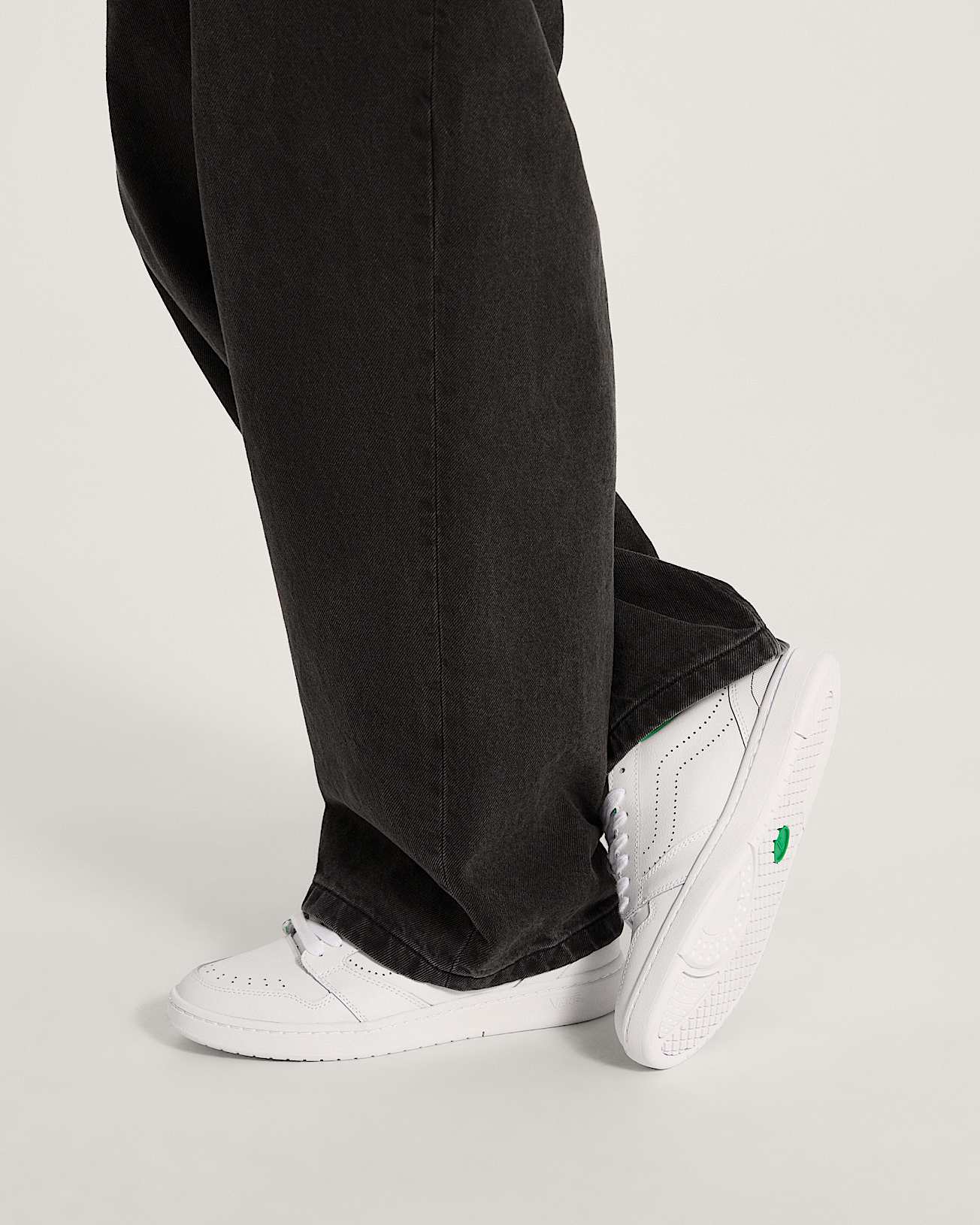 Scarpe Court Low VANS Bianco ALT4