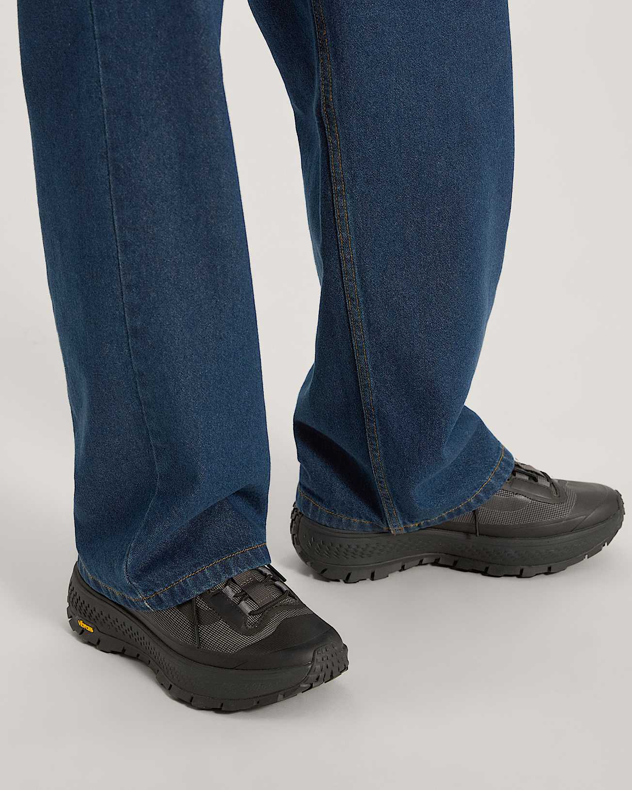 Chaussures Trail 36 VANS Noir ALT10