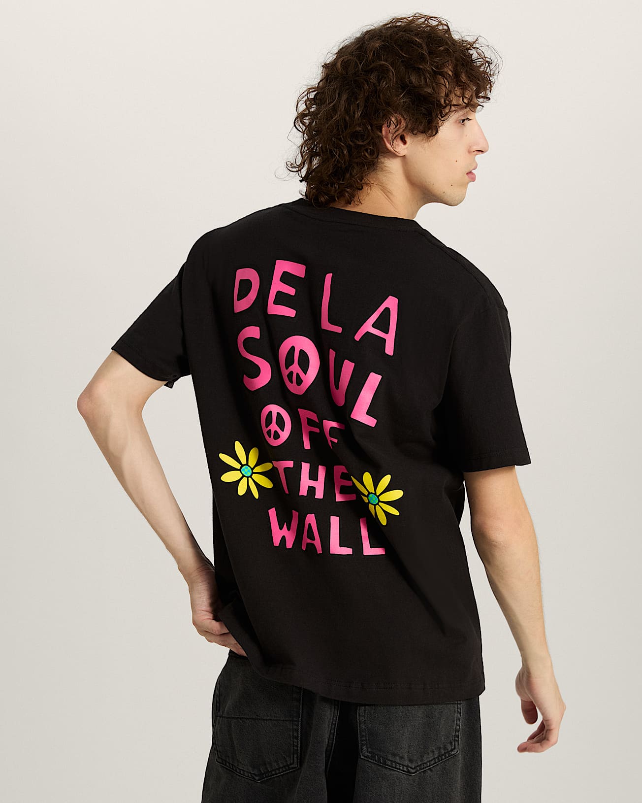 Hanes De La Soul Tシャツ XL ブラック バンドT De La Soul Plugs T-Shirt in Black| Vans IE