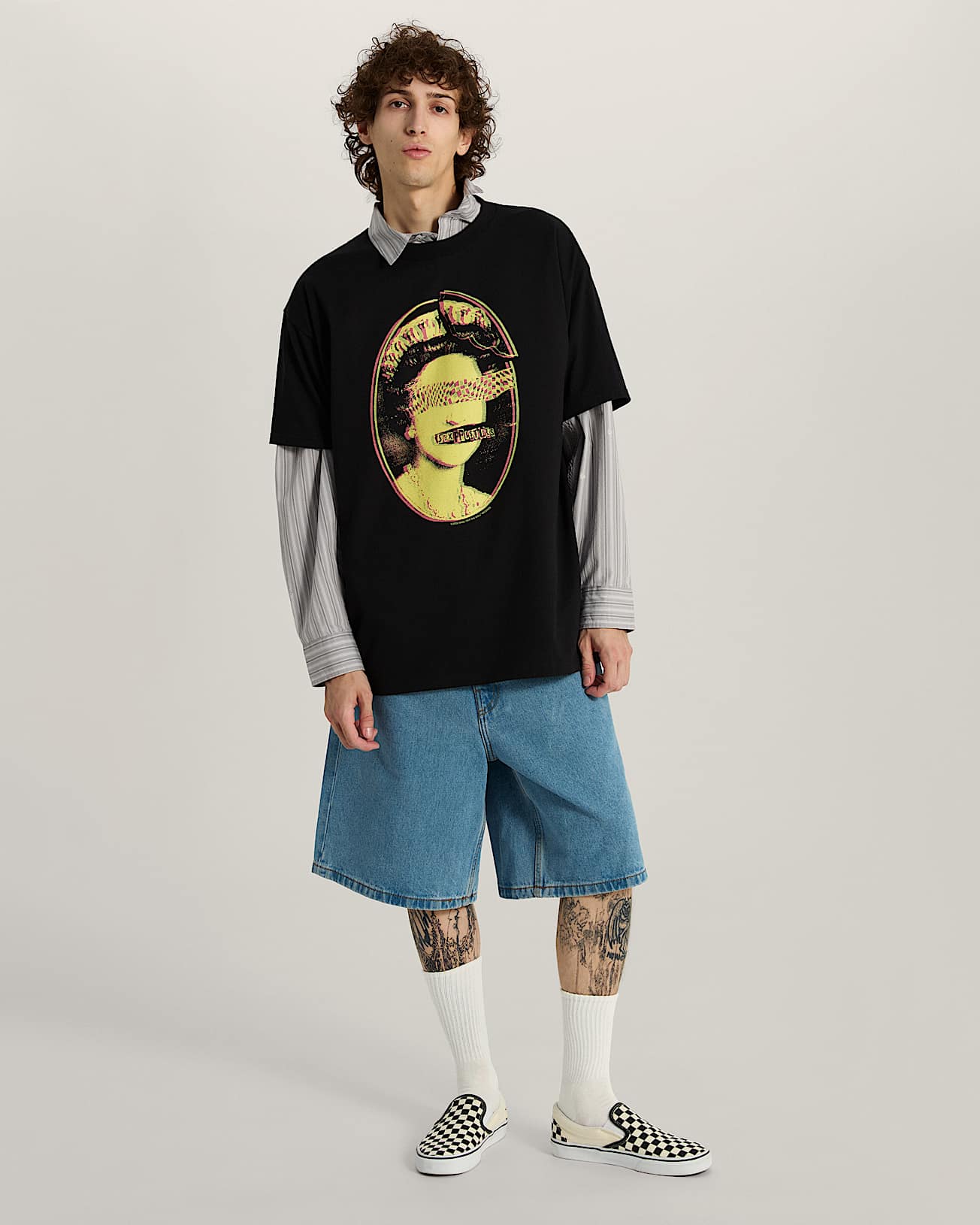 Sex Pistols Pretty Vacant T-Shirt in Black| Vans UK