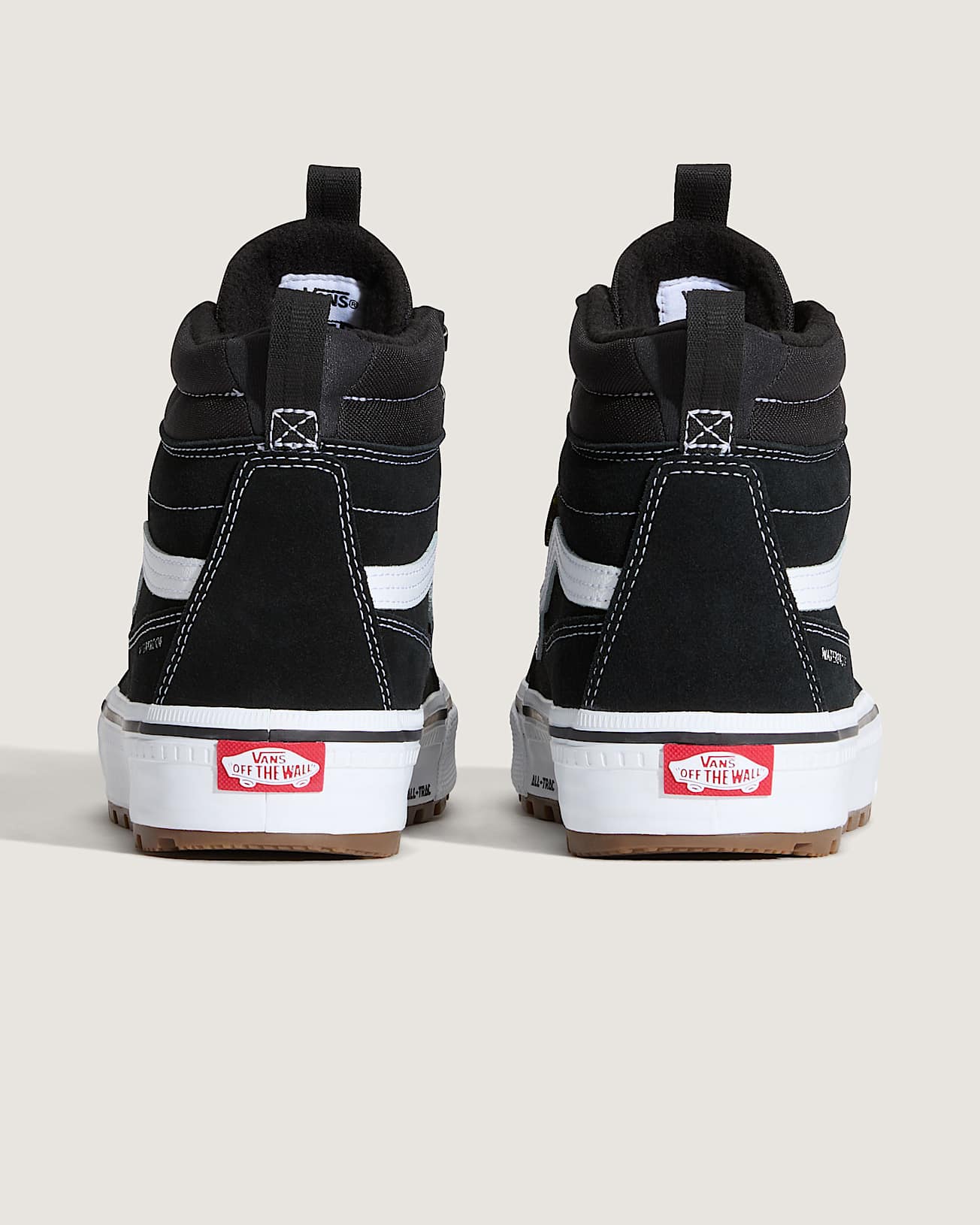 Sk8Hi Waterproof Insulated Shoes VANS Black ALT4