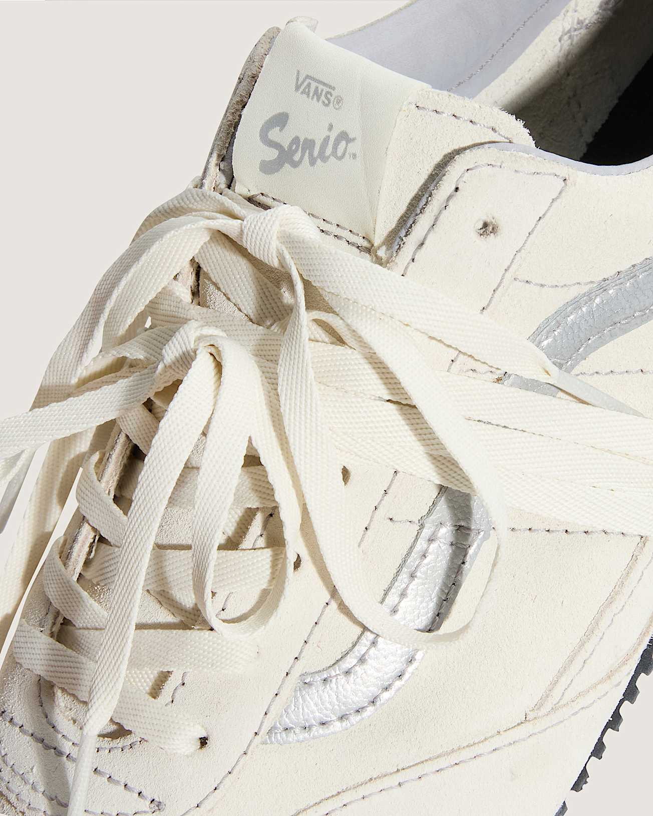 Chaussures Premium Super Lowpro Trainer VANS Blanc ALT6