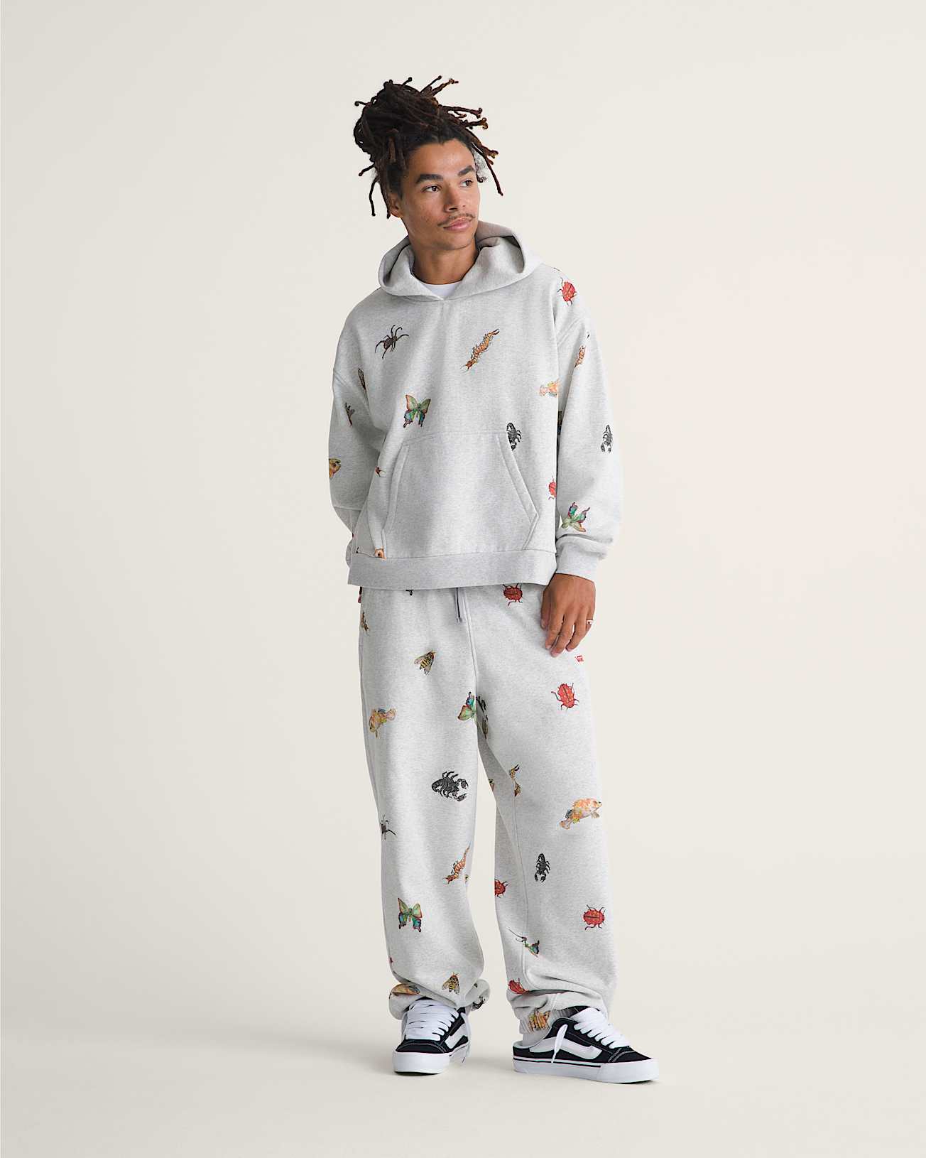 VANSZA Bug Out Sweatpants VANS Grey ALT5