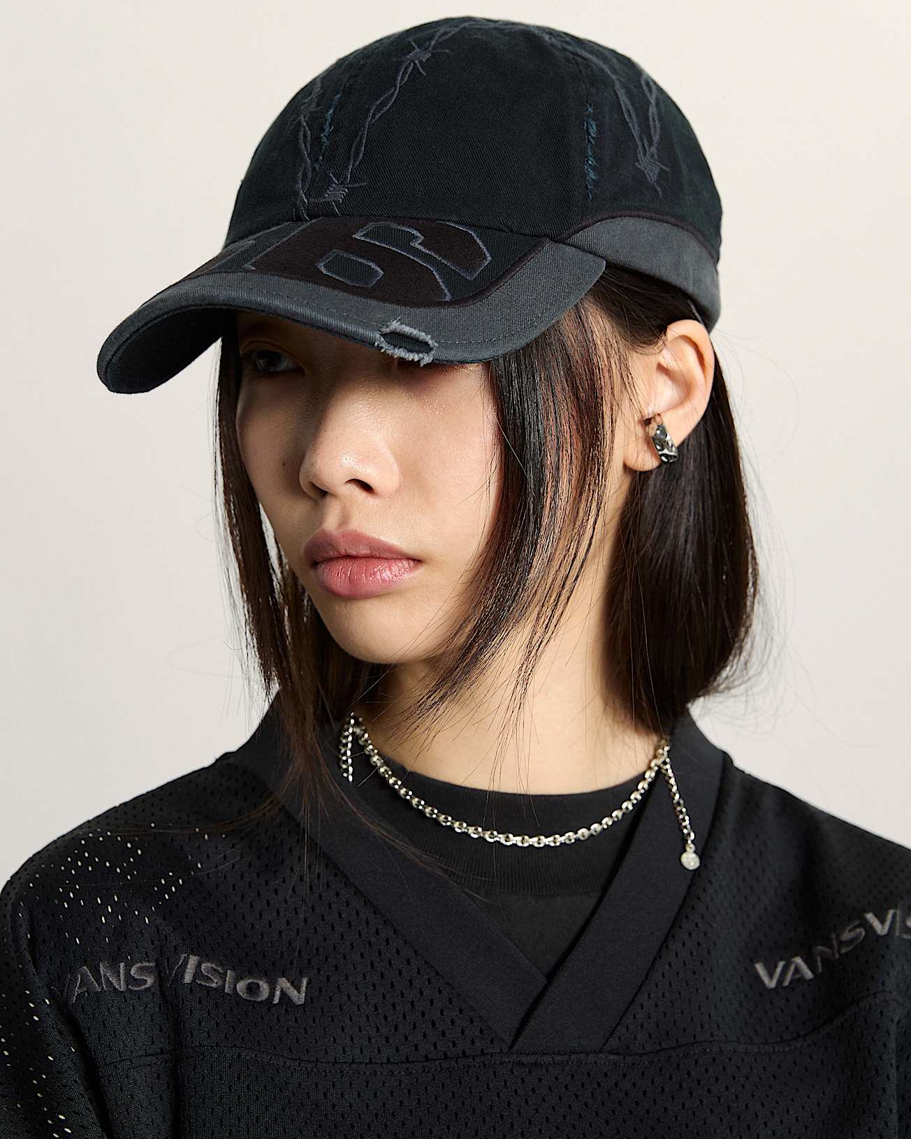 AOD by Slam Jam Star Kappe VANS Schwarz ALT4