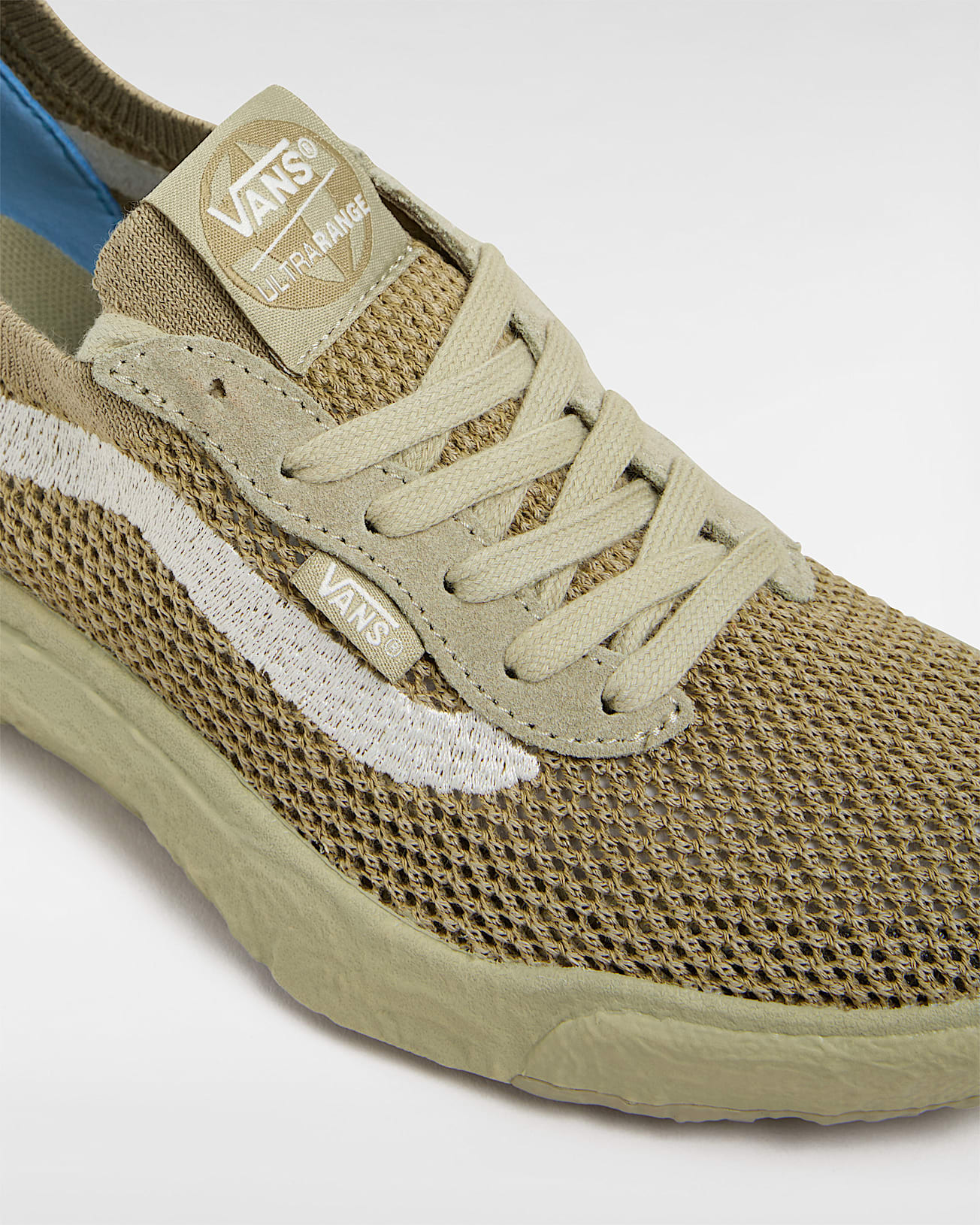MTE UltraRange VR3 Shoes in Beige| Vans SE