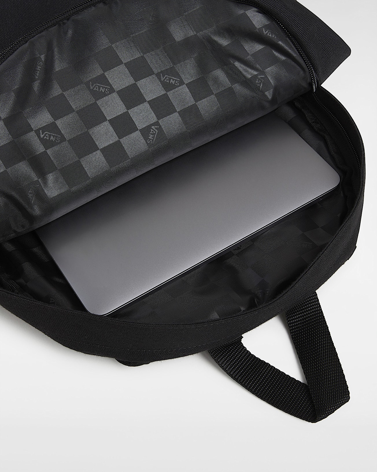 Old Skool Trek Backpack - 8