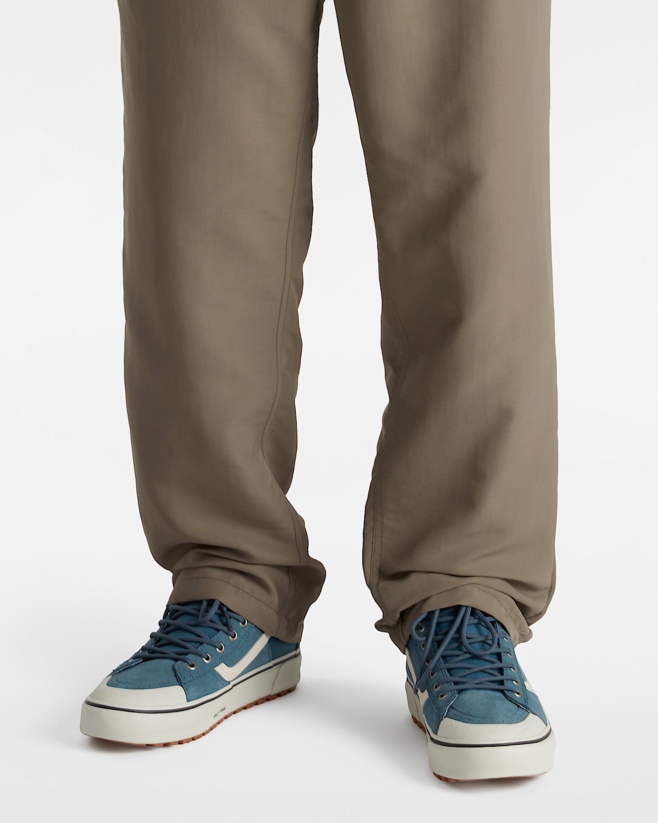 MTE Sk8-Hi Waterproof Shoes - 5