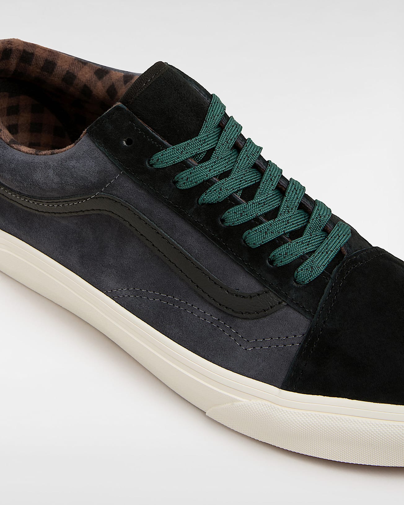 Old Skool Pig Suede Shoes in Grey| Vans UK