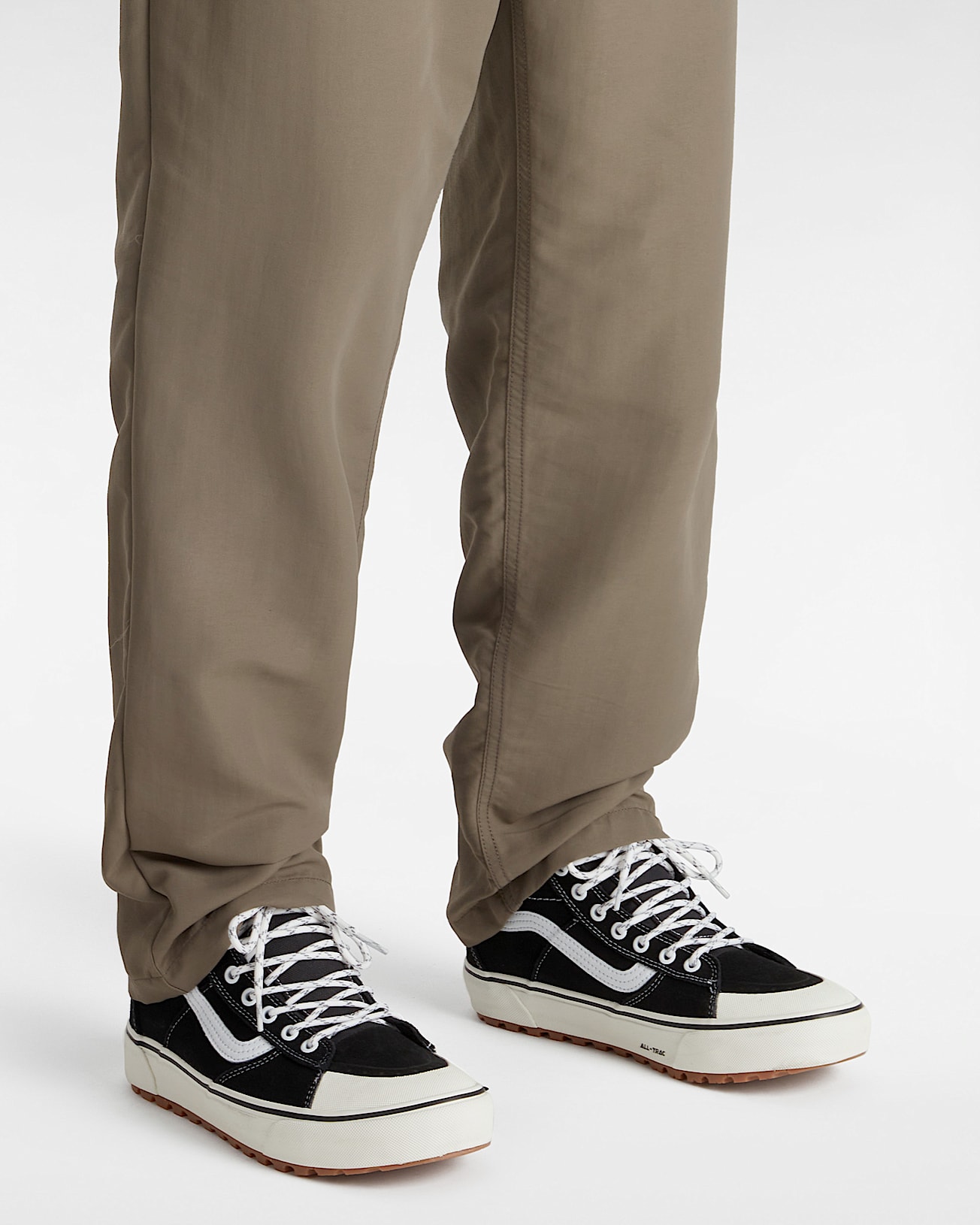 MTE Sk8-Hi Waterproof Shoes