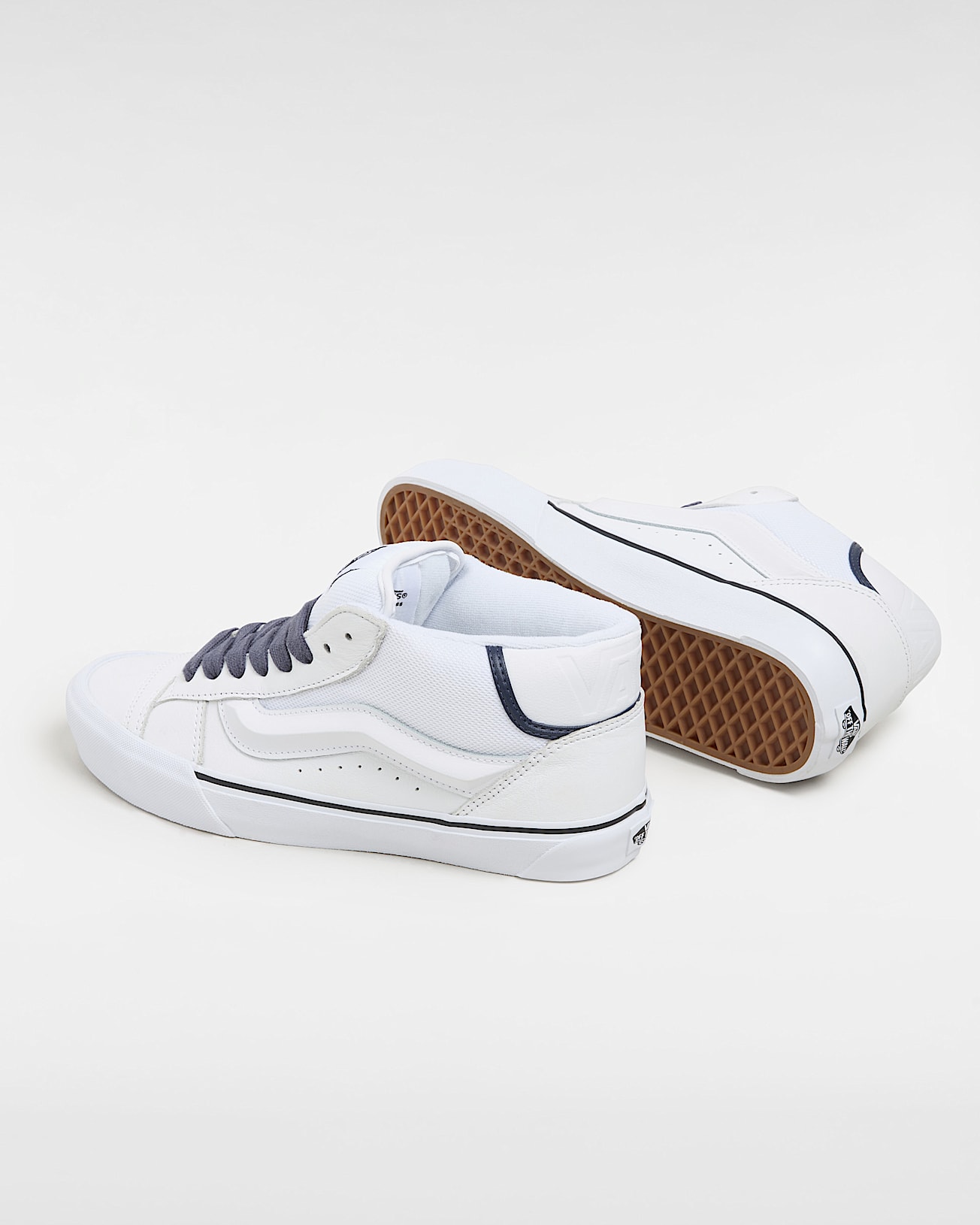 Knu Mid Shoes - 3