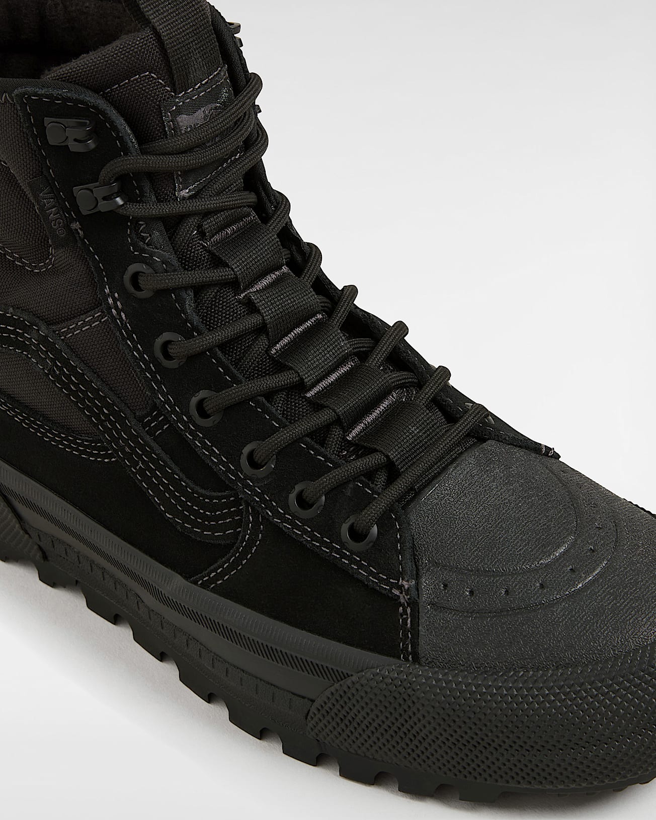 MTE Sk8-Hi Gore-Tex Shoes