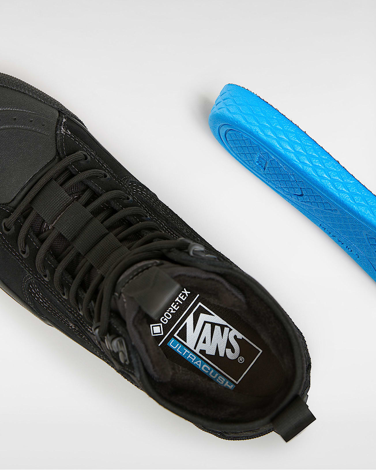 MTE Sk8-Hi Gore-Tex Shoes