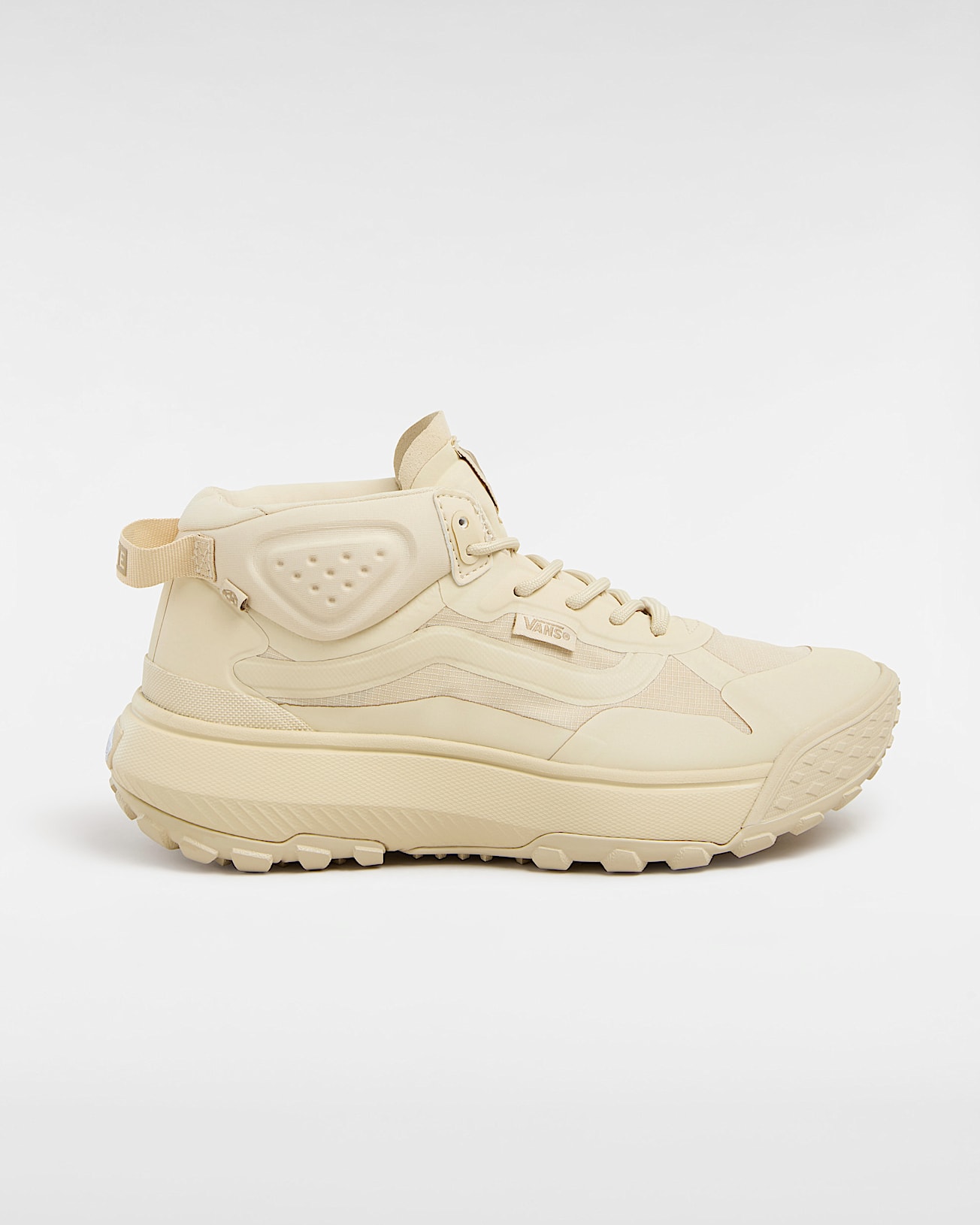 MTE Crosspath Mid Shoes in Beige| Vans CZ